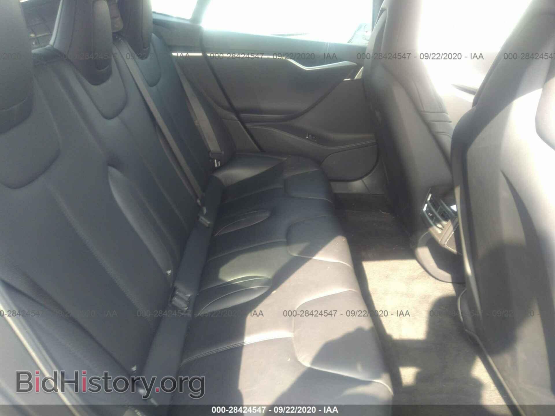 2015 TESLA MODEL S - VIN: 5YJSA1E20FF115360 - Фото 8