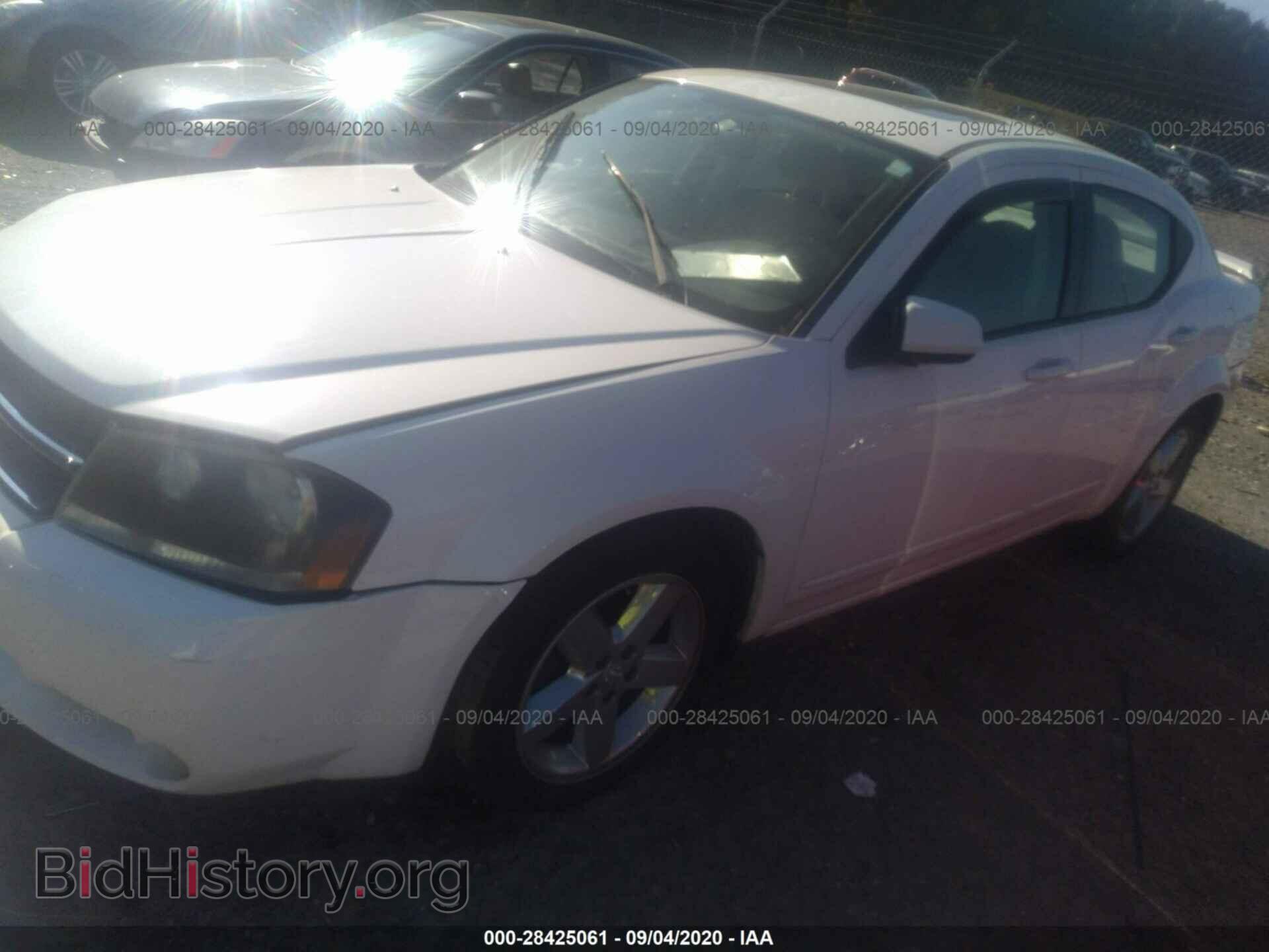 2008 DODGE AVENGER - VIN: 1B3LC76M28N671726 - Фото 2