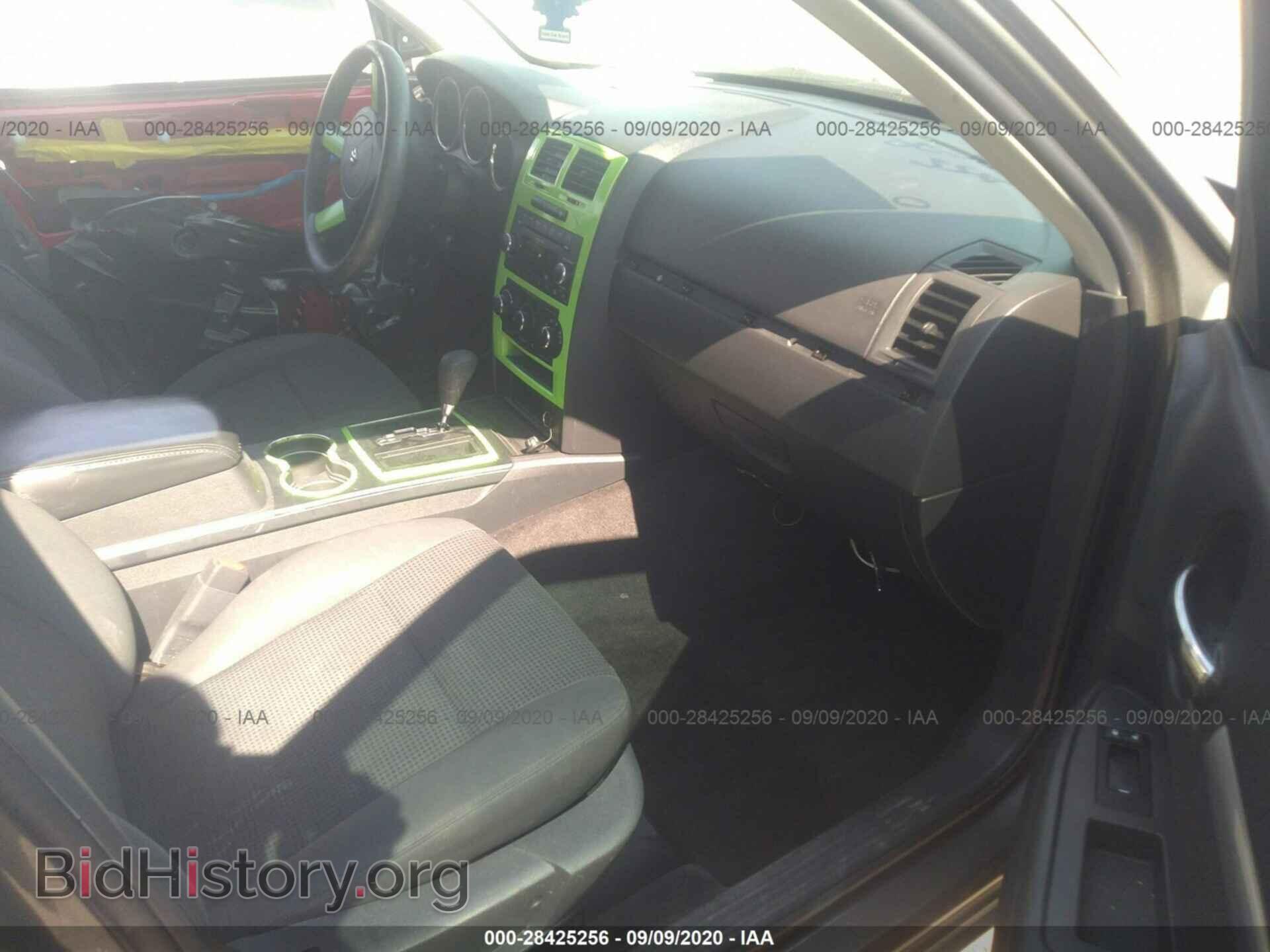2010 DODGE CHARGER - VIN: 2B3CA4CVXAH269825 - Фото 5