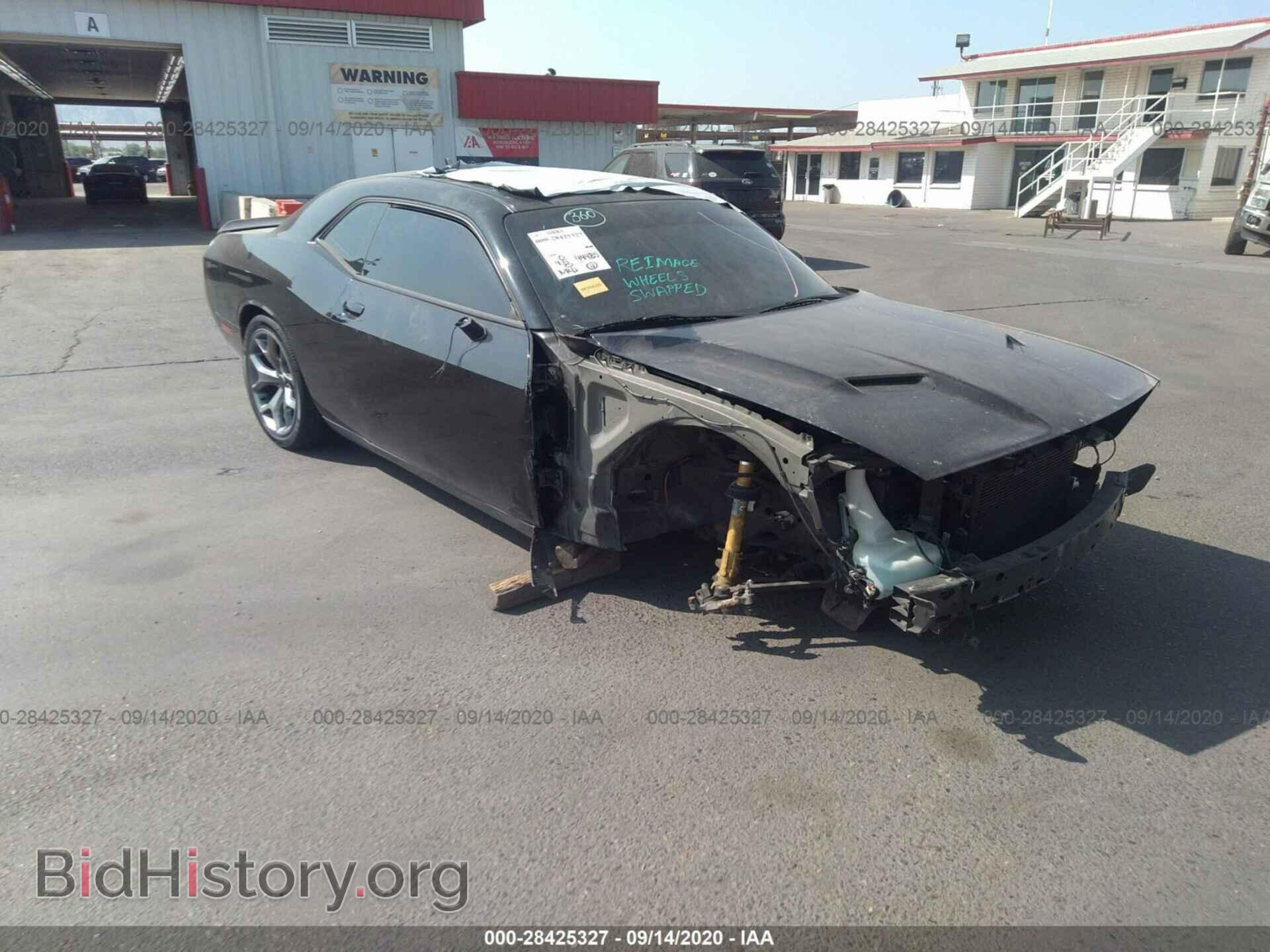 Photo 2C3CDZBT4GH202055 - DODGE CHALLENGER 2016
