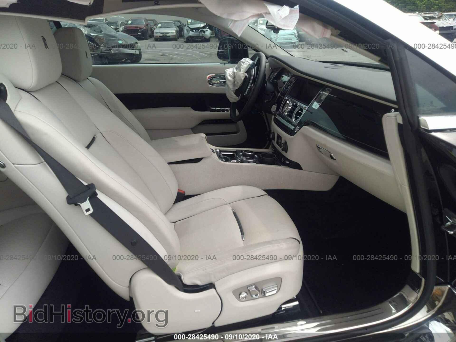 2014 ROLLS-ROYCE WRAITH - VIN: SCA665C51EUX84614 - Photo 5