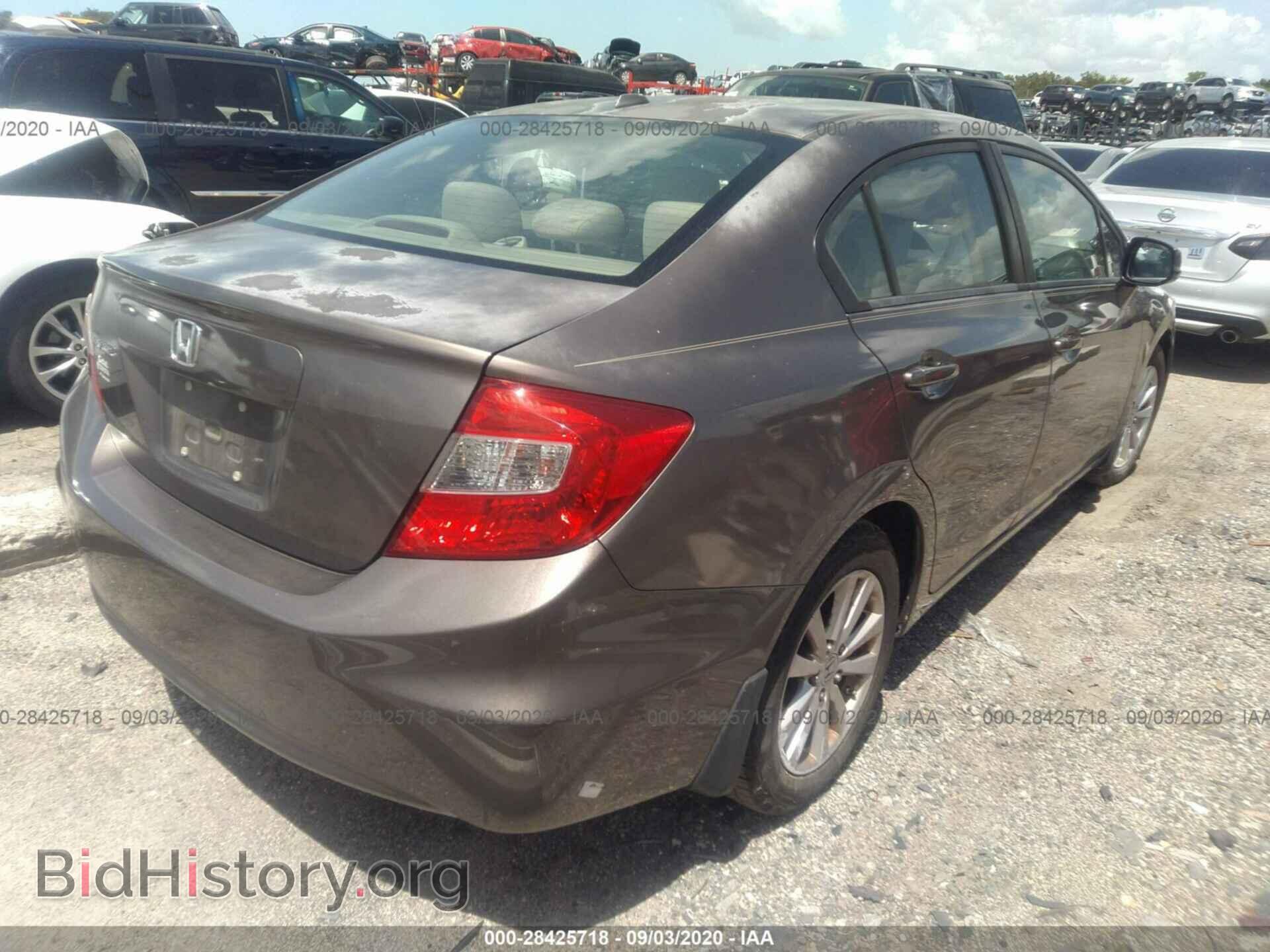 2012 HONDA CIVIC SDN - VIN: 2HGFB2F88CH537178 - Фото 4