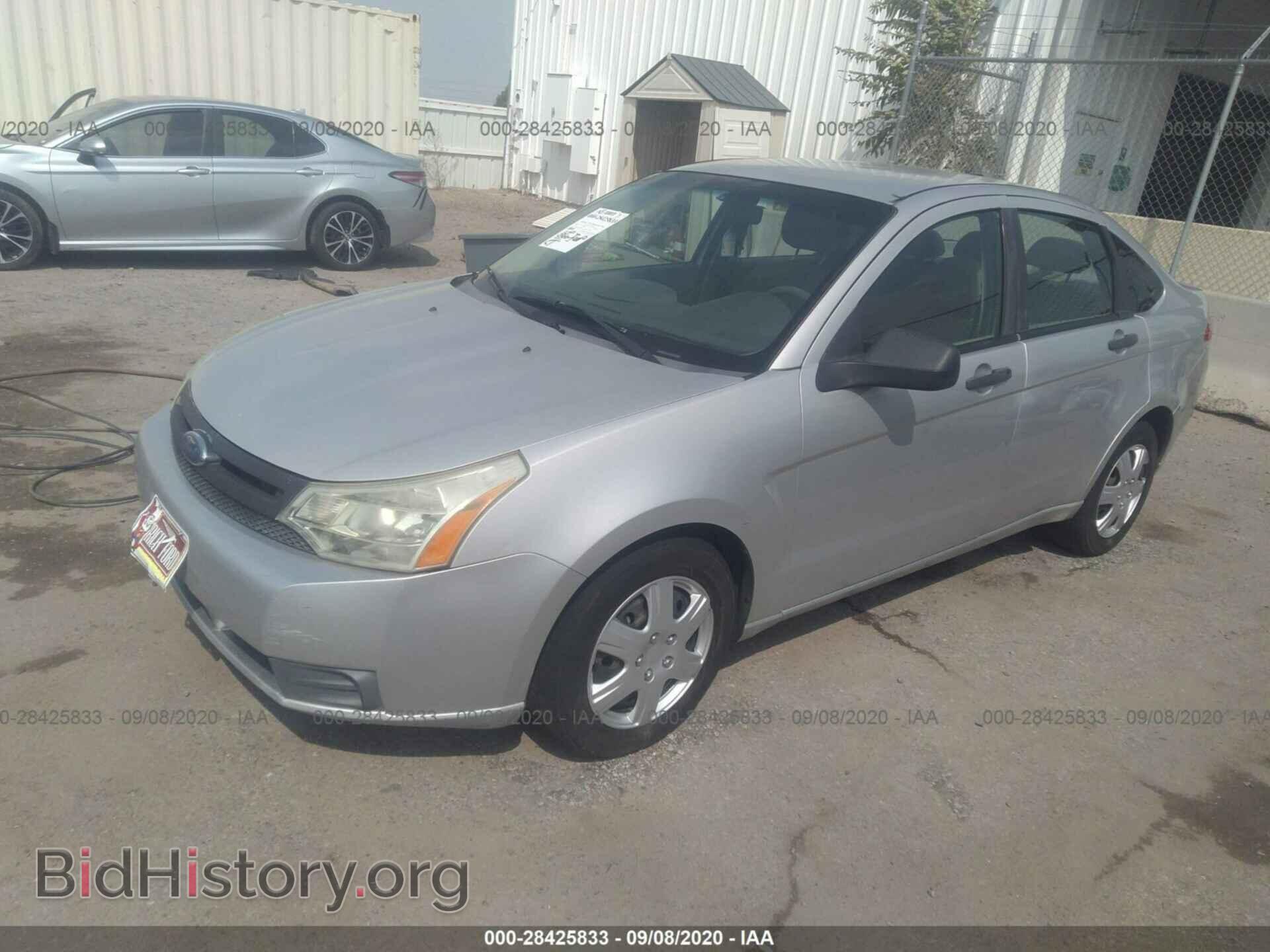 2009 FORD FOCUS - VIN: 1FAHP34N39W196893 - Фото 2
