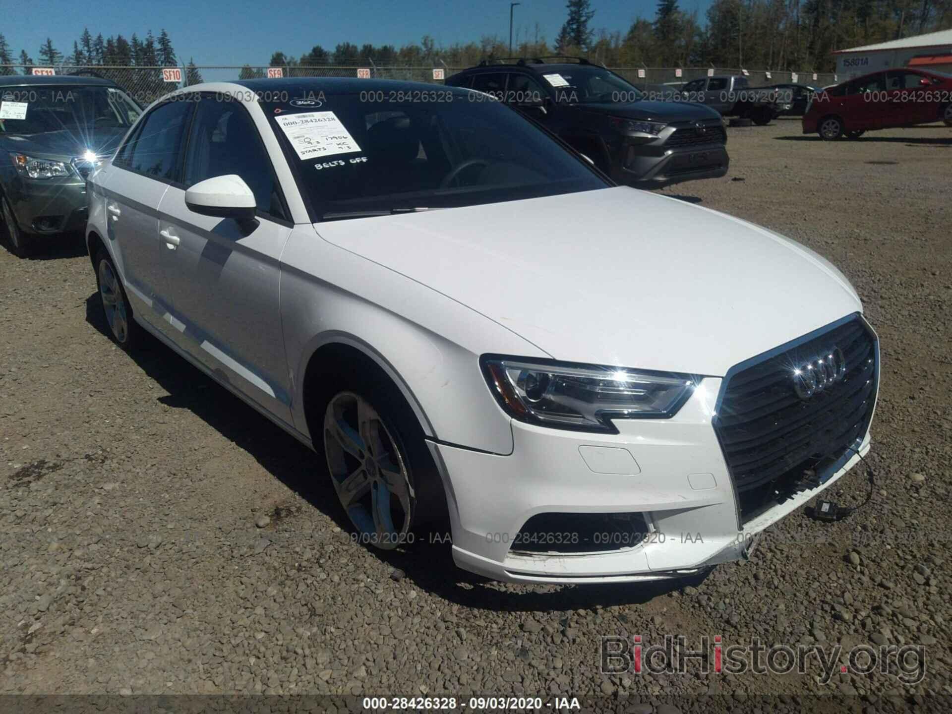 Photo WAUAUGFF8H1044408 - AUDI A3 SEDAN 2017