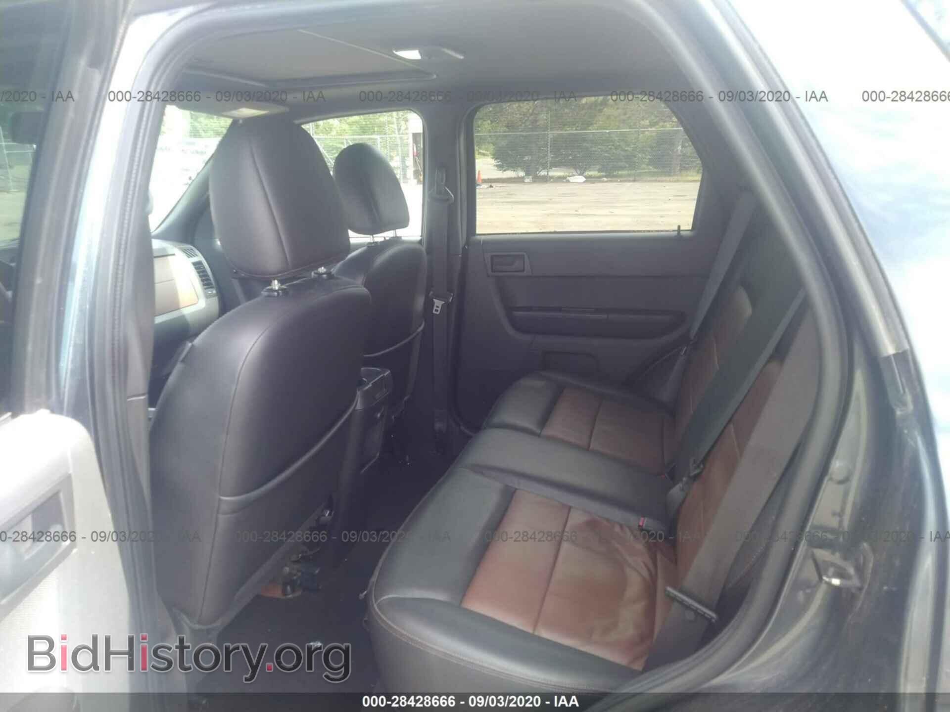 2008 FORD ESCAPE - VIN: 1FMCU93108KA67963 - Фото 8