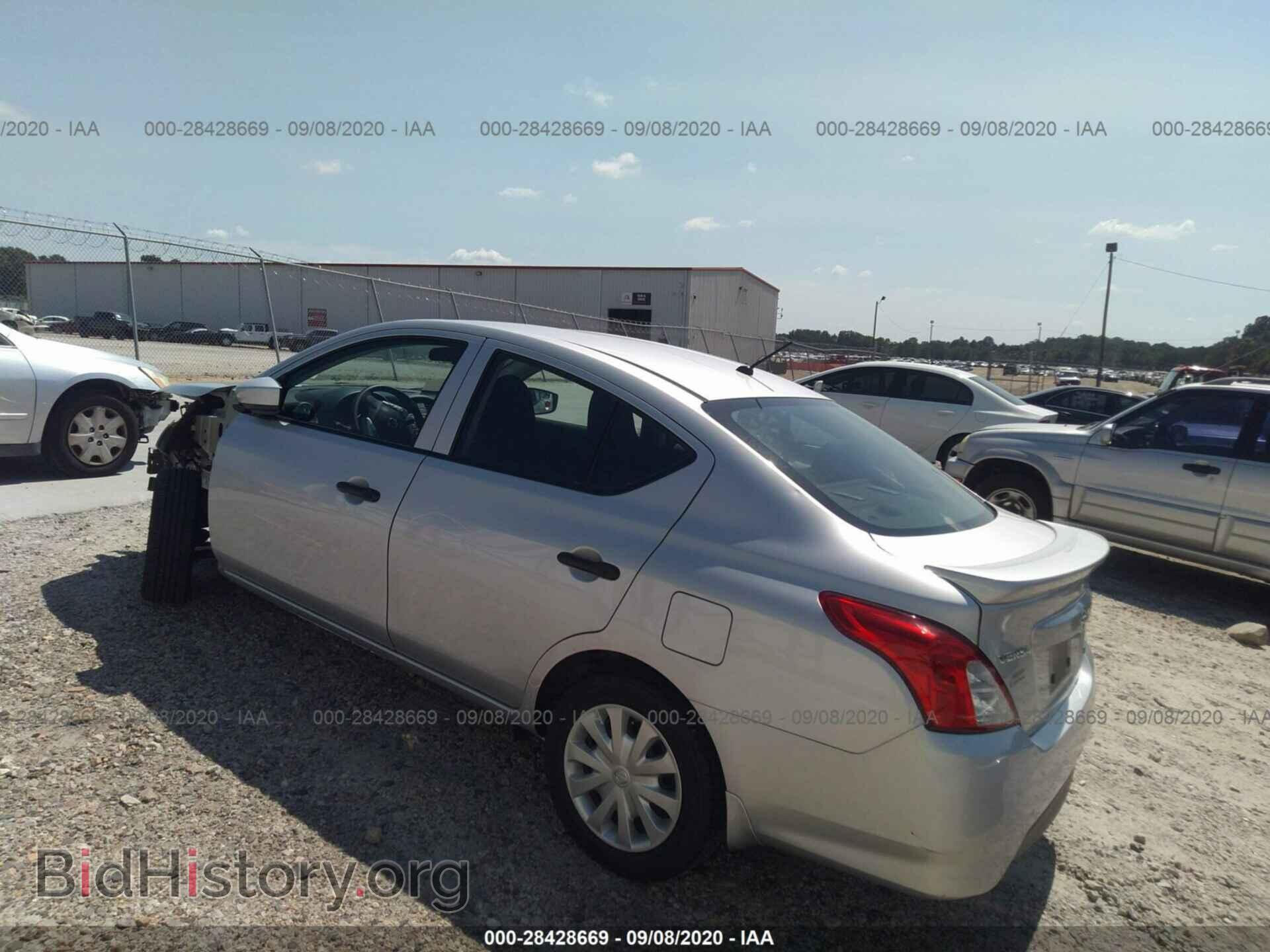 2016 NISSAN VERSA - VIN: 3N1CN7AP8GL879685 - Фото 3
