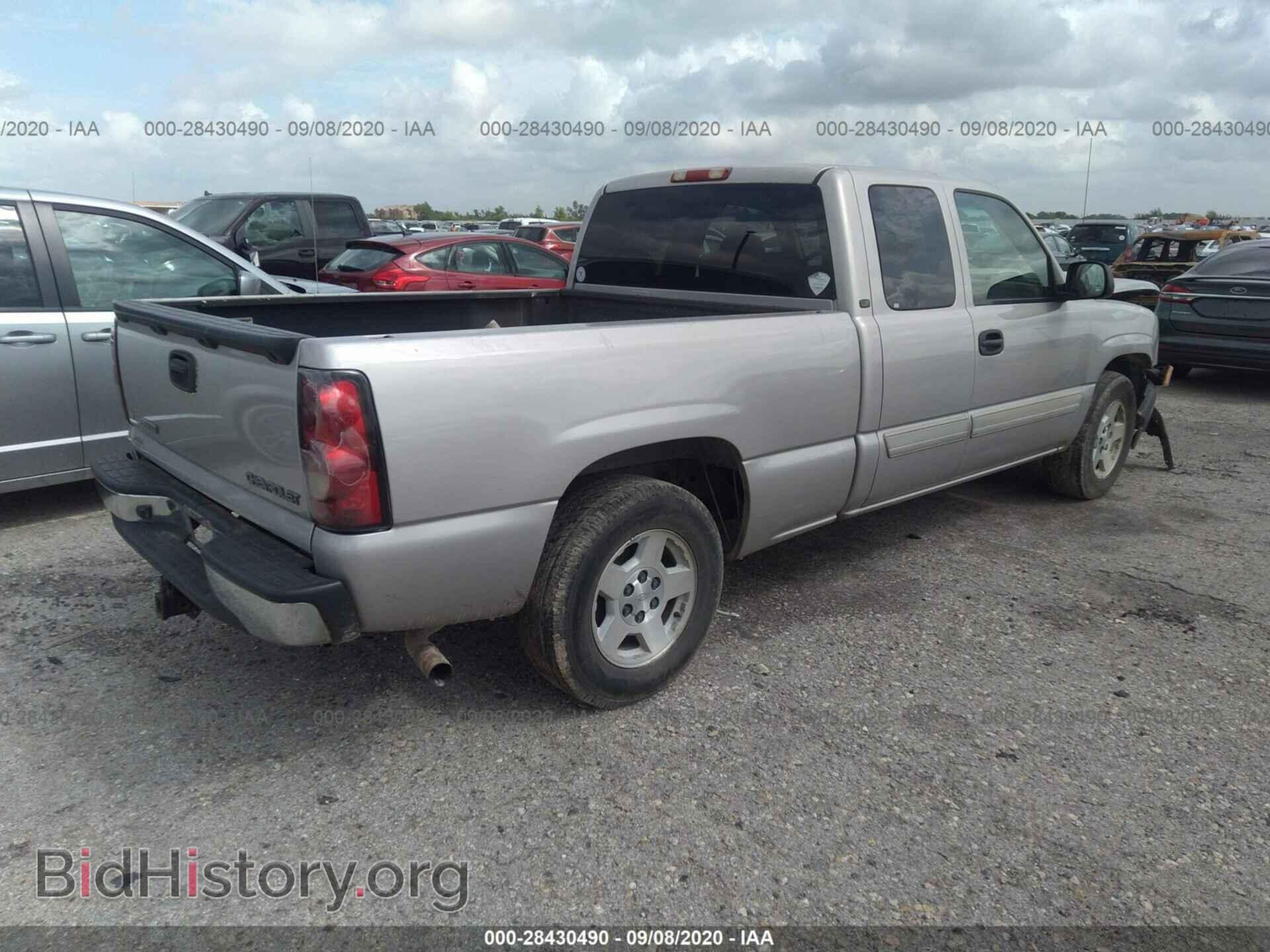 2005 CHEVROLET SILVERADO 1500 - VIN: 2GCEC19TX51169518 - Фото 4