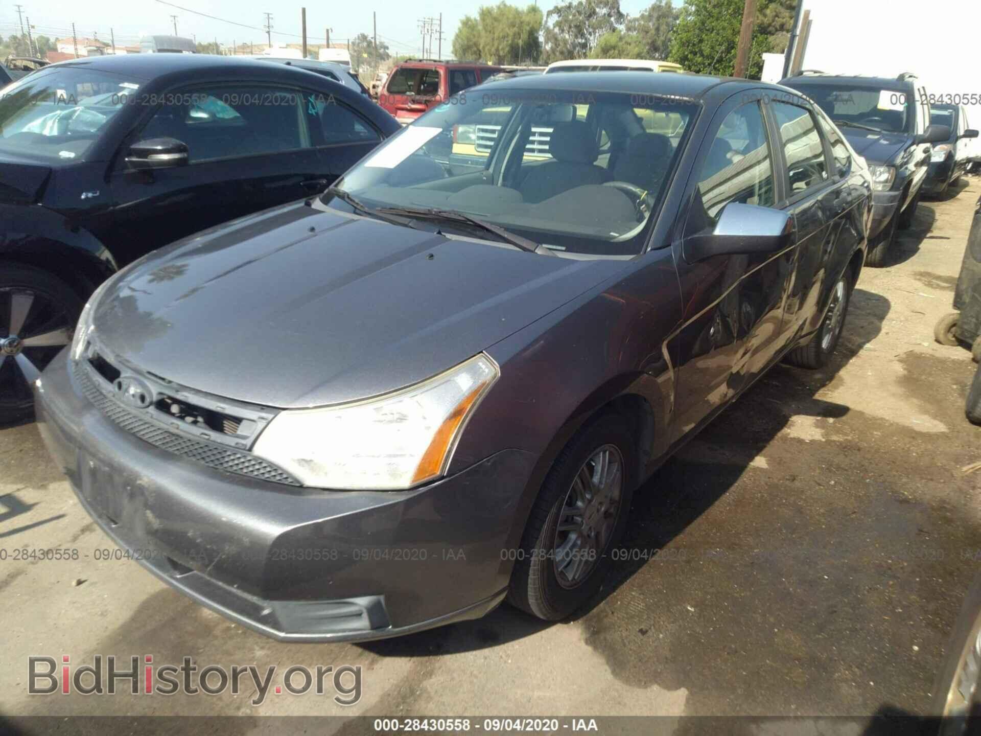 2010 FORD FOCUS - VIN: 1FAHP3FN2AW215015 - Фото 2