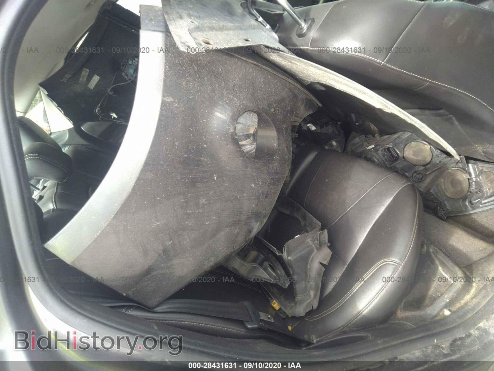2012 FORD FOCUS - VIN: 1FAHP3H28CL156186 - Photo 8