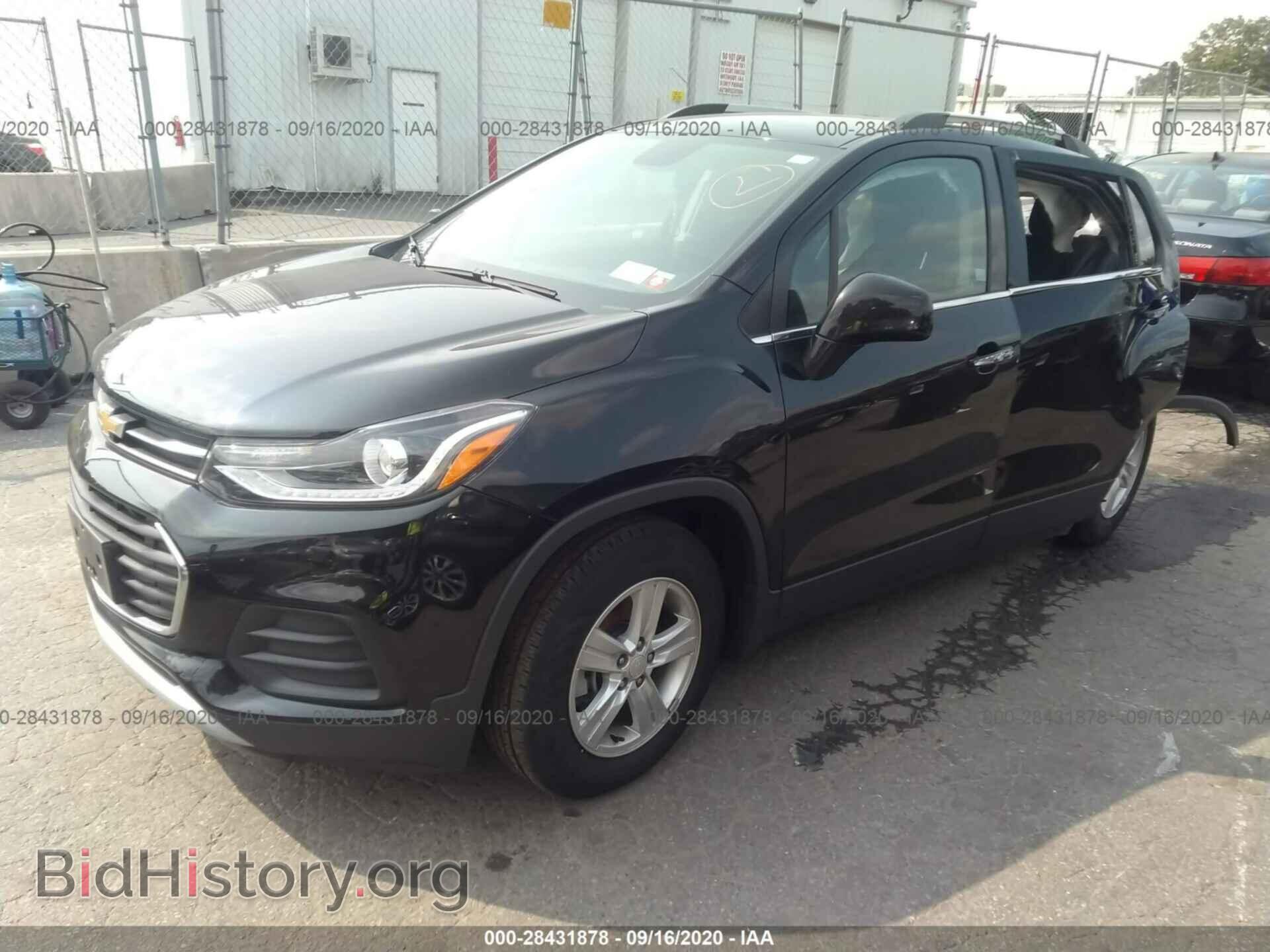 2019 CHEVROLET TRAX - VIN: 3GNCJLSB7KL360311 - Фото 2