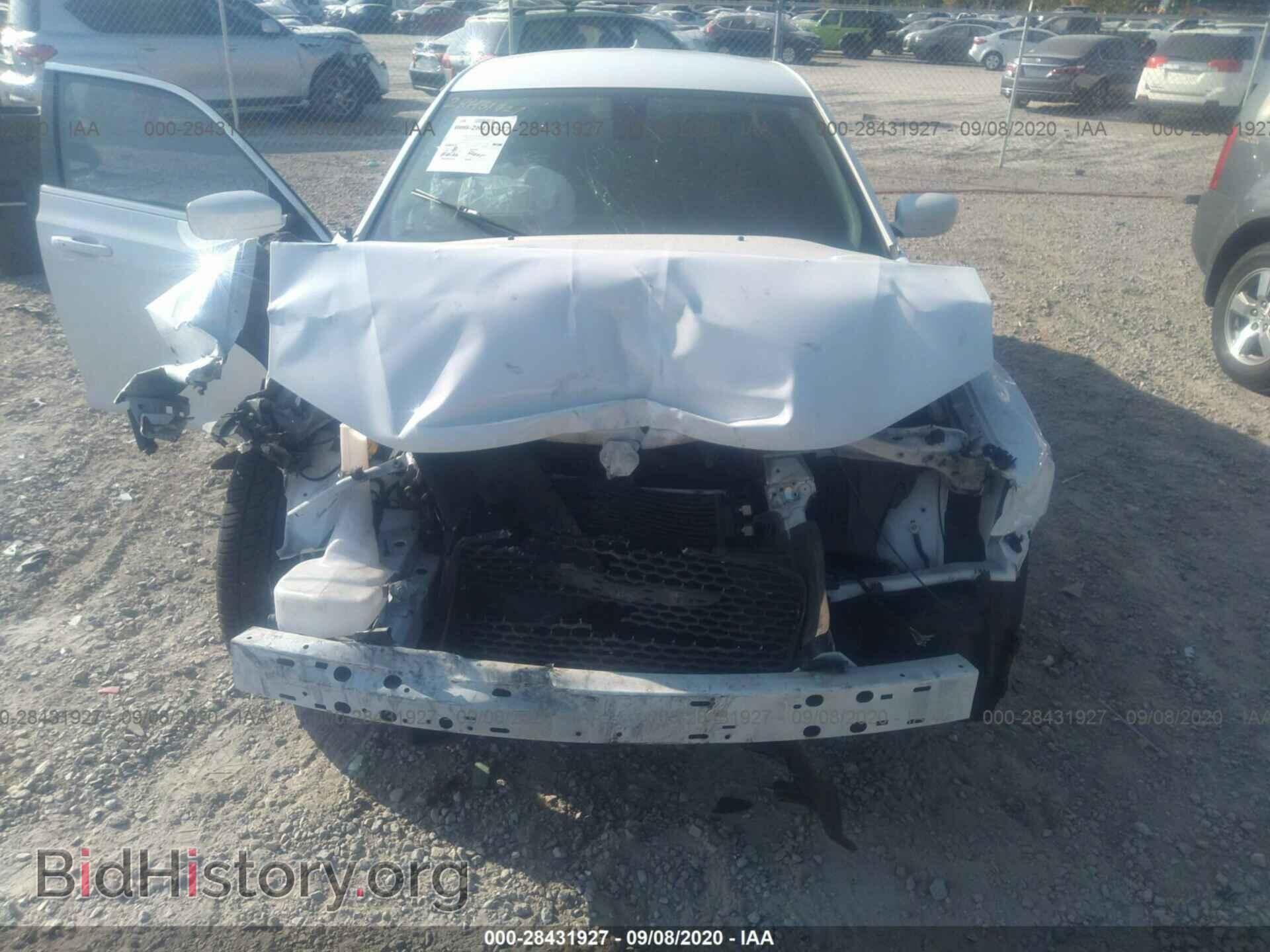 2016 CHRYSLER 300 - VIN: 2C3CCAAGXGH358237 - Фото 6