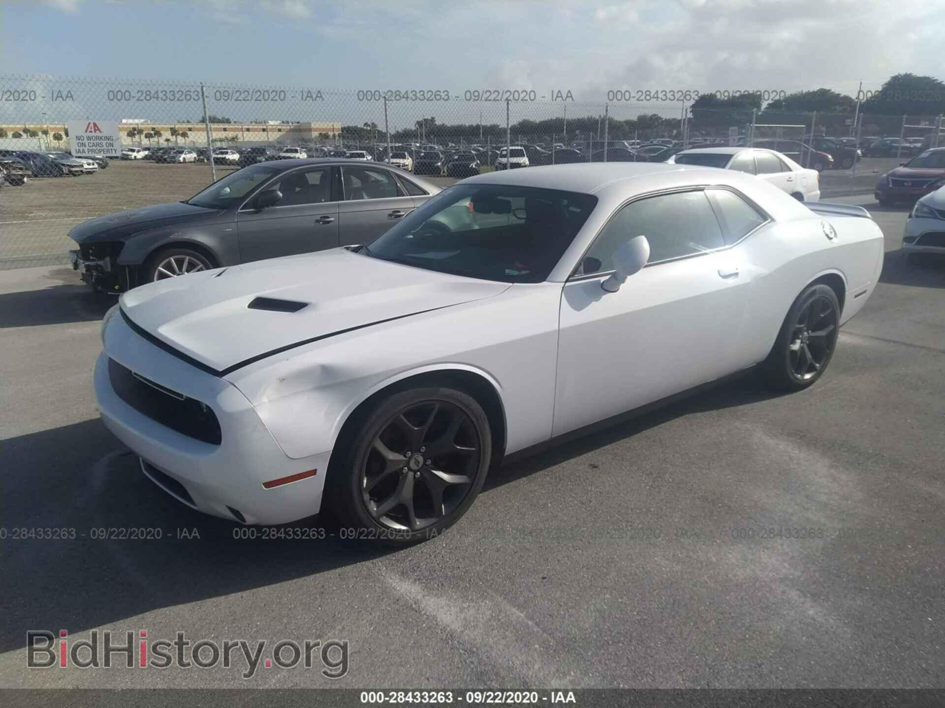 2018 DODGE CHALLENGER - VIN: 2C3CDZAG6JH215076 - Фото 2