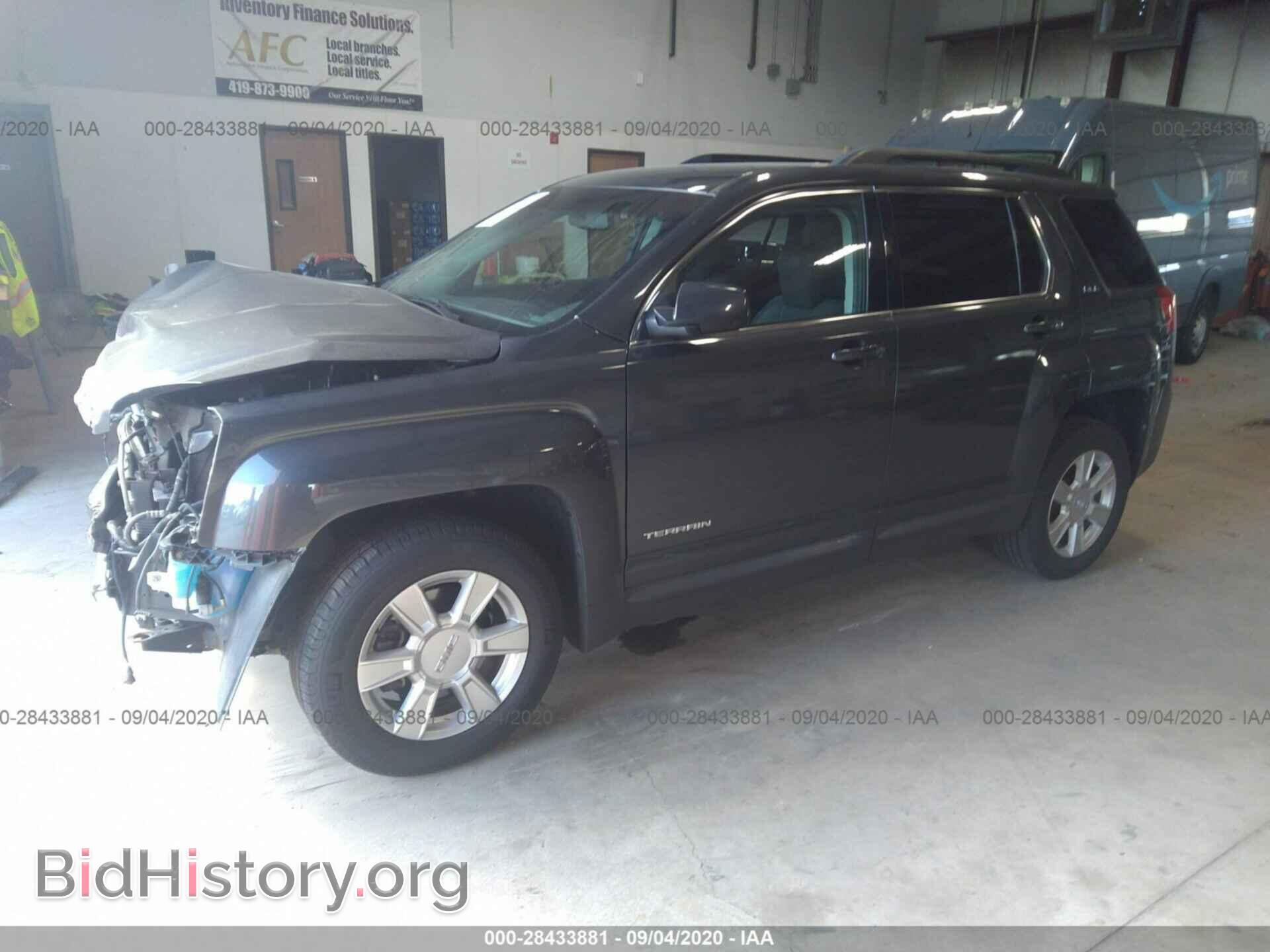 2011 GMC TERRAIN - VIN: 2CTALSEC4B6201490 - Фото 2
