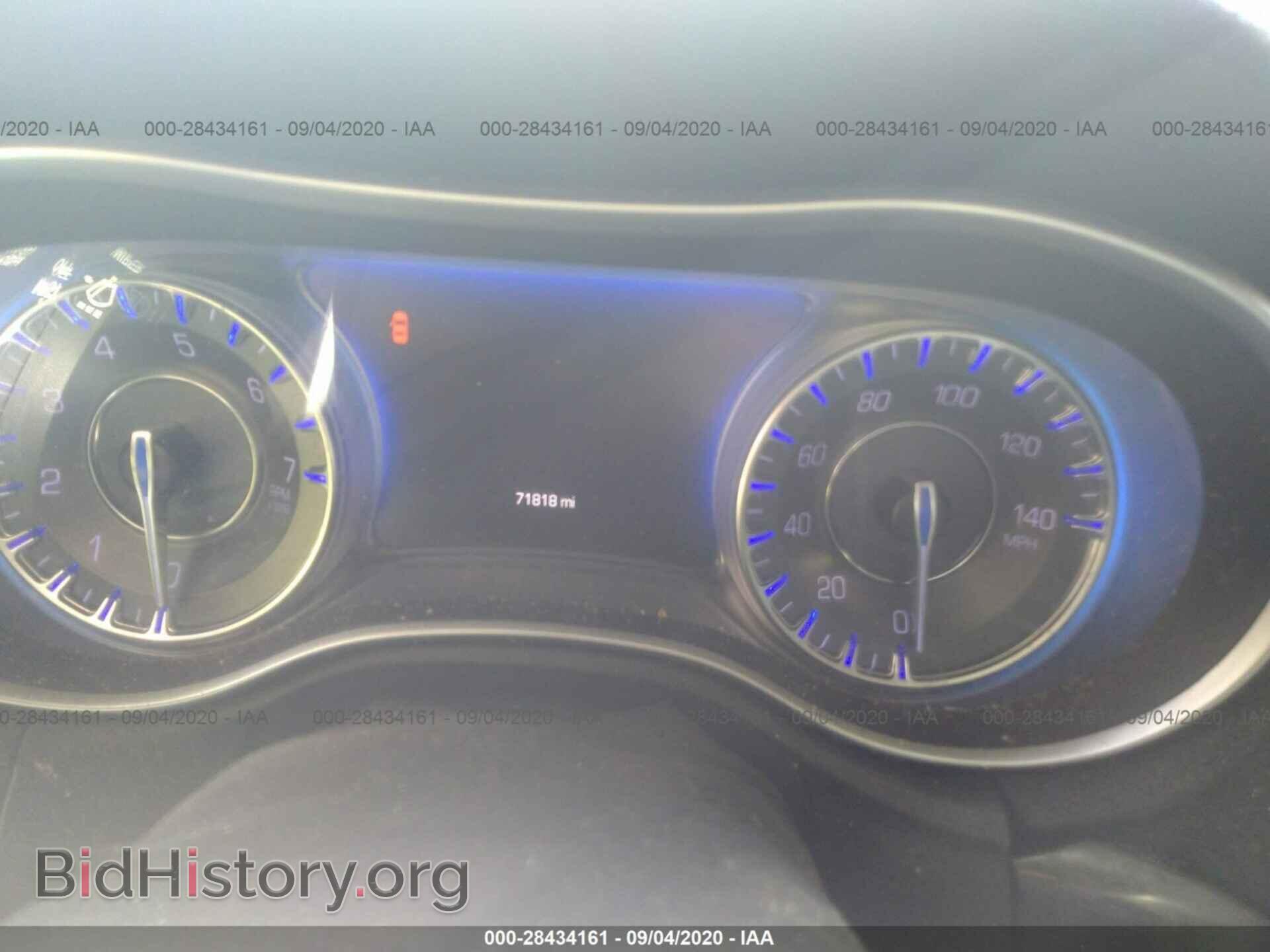 2015 CHRYSLER 300 - VIN: 2C3CCAAG7FH864252 - Фото 7