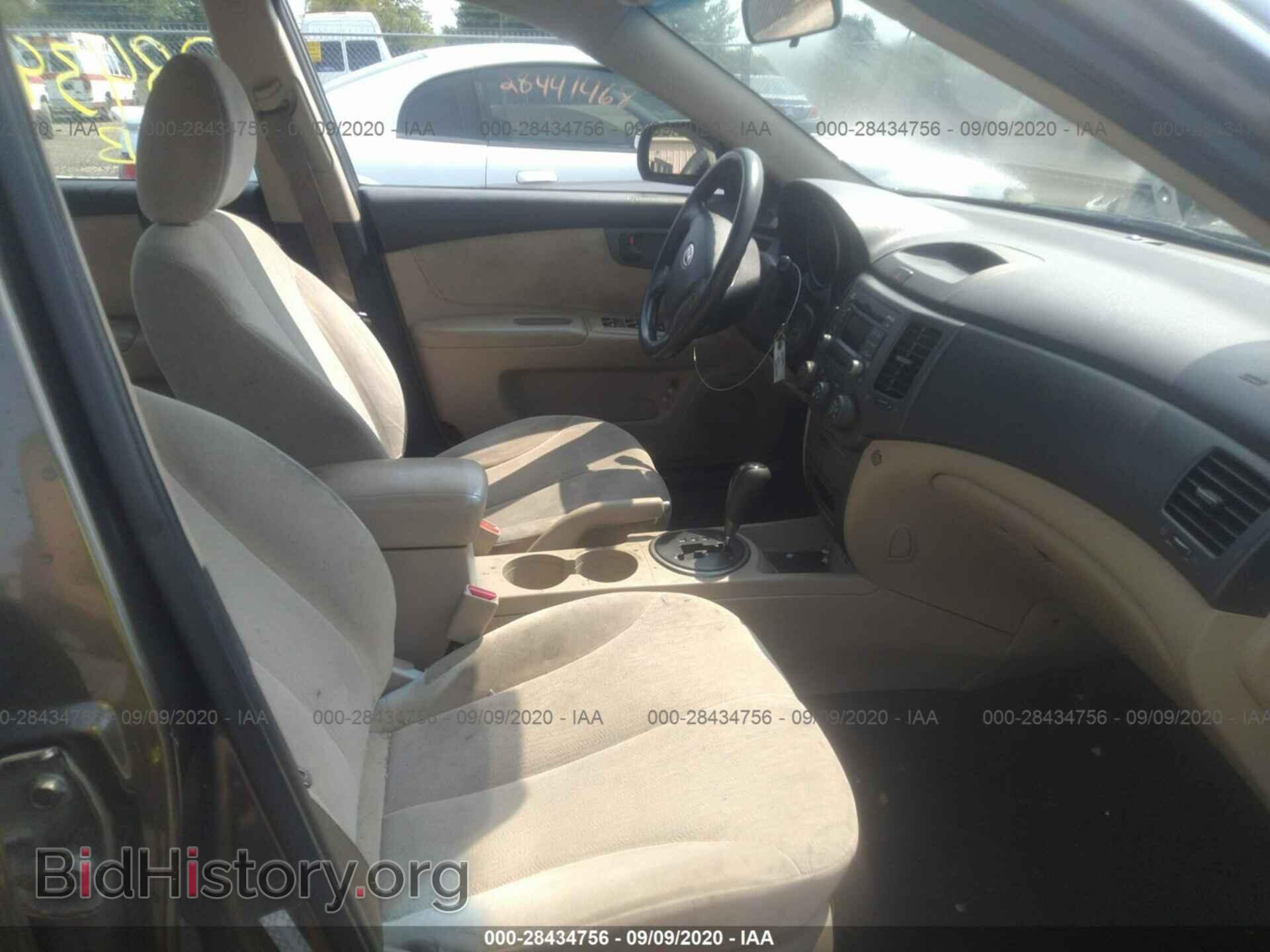 2009 KIA OPTIMA - VIN: KNAGE228695301626 - Фото 5