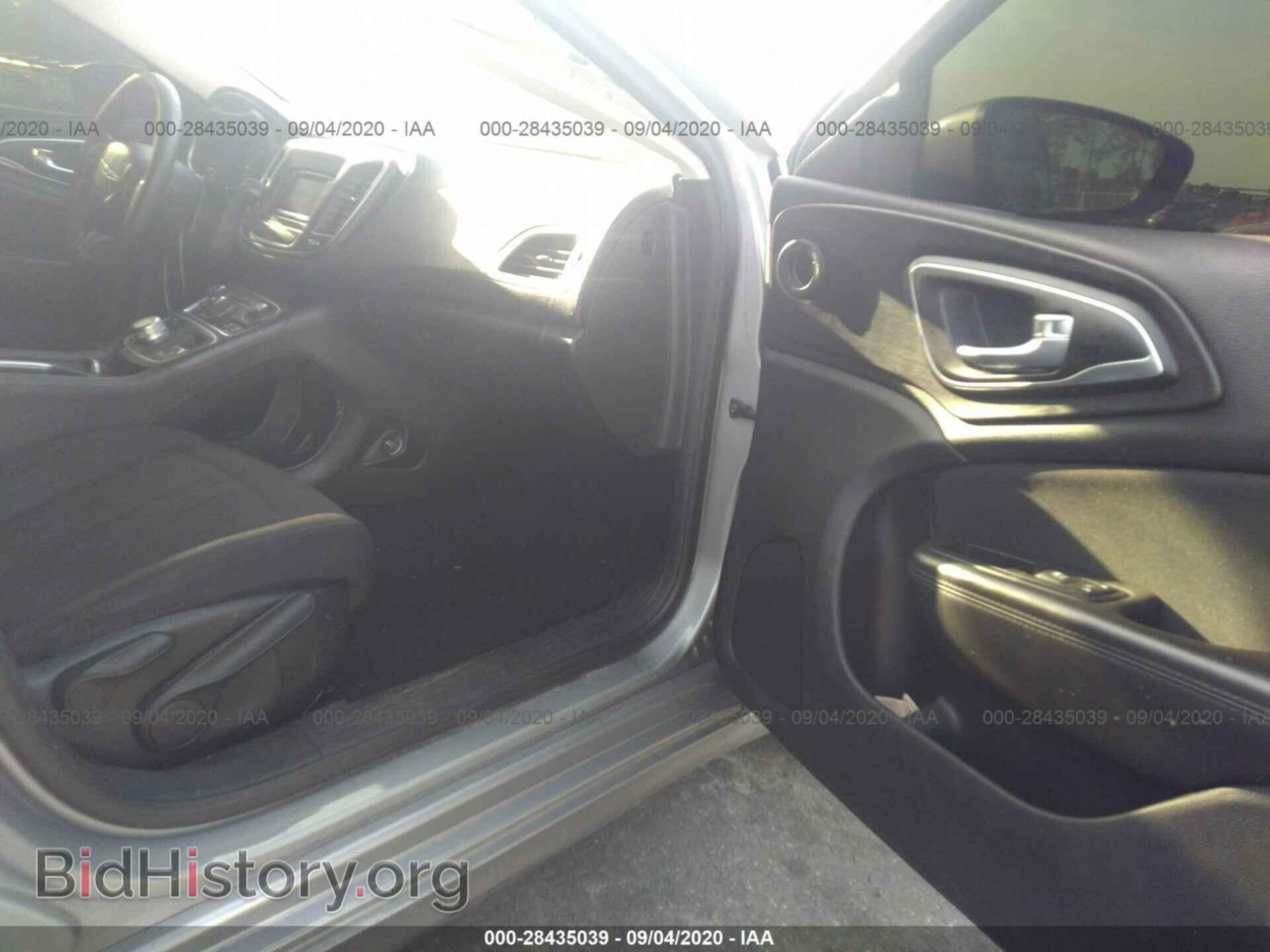 2015 CHRYSLER 200 - VIN: 1C3CCCAB8FN620794 - Photo 5