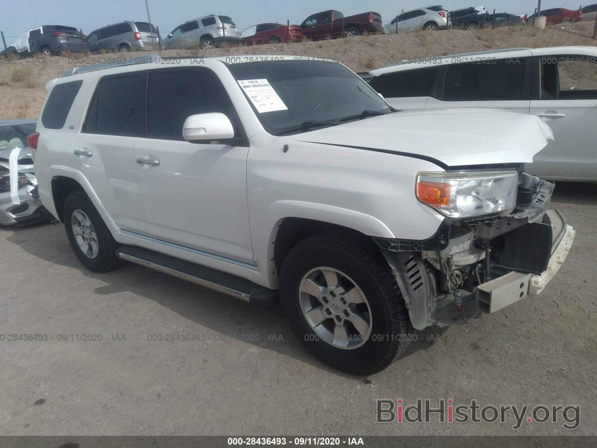 Photo JTEBU5JR2B5057261 - TOYOTA 4RUNNER 2011