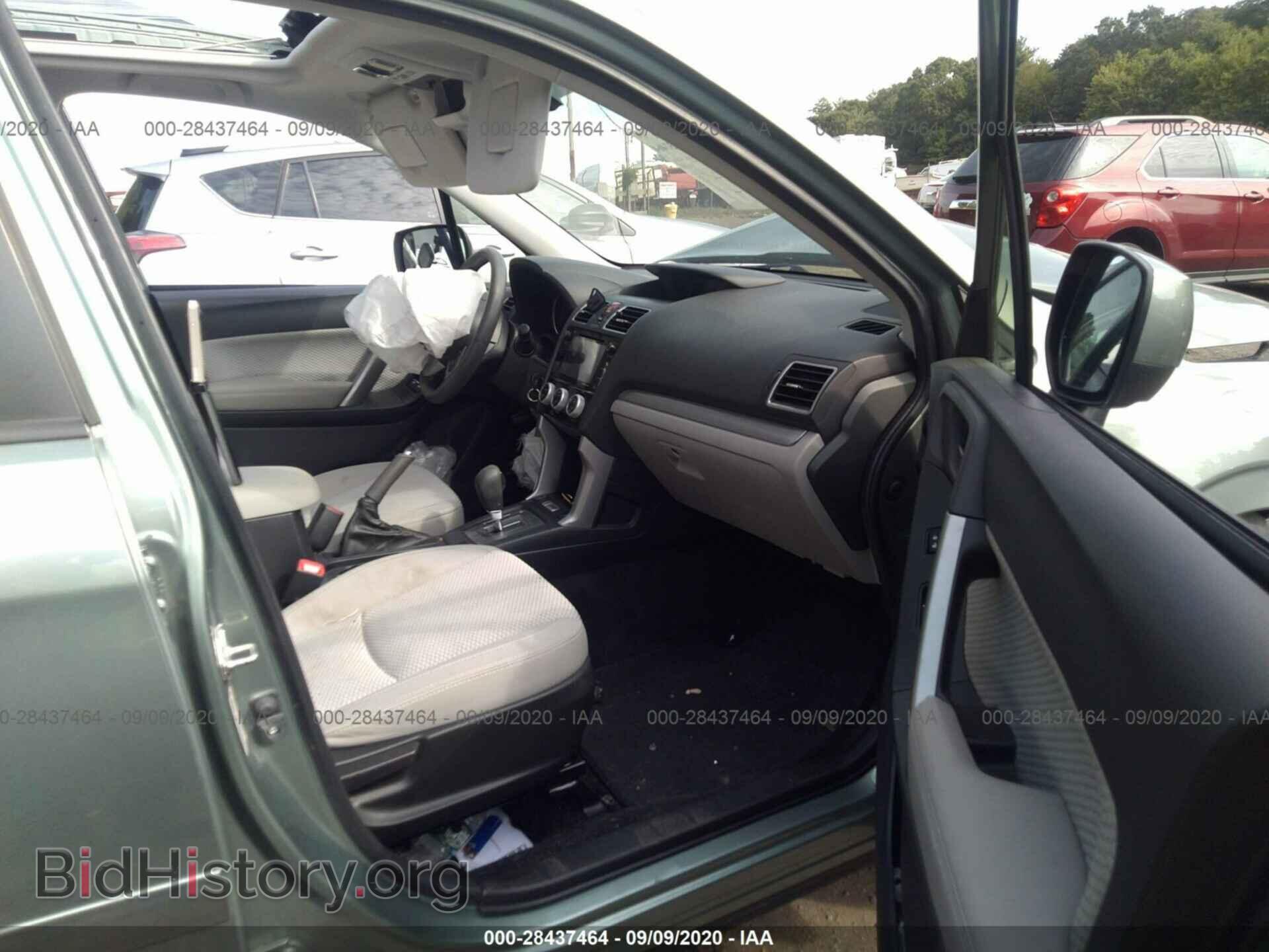 2017 SUBARU FORESTER - VIN: JF2SJAEC7HH476694 - Фото 5