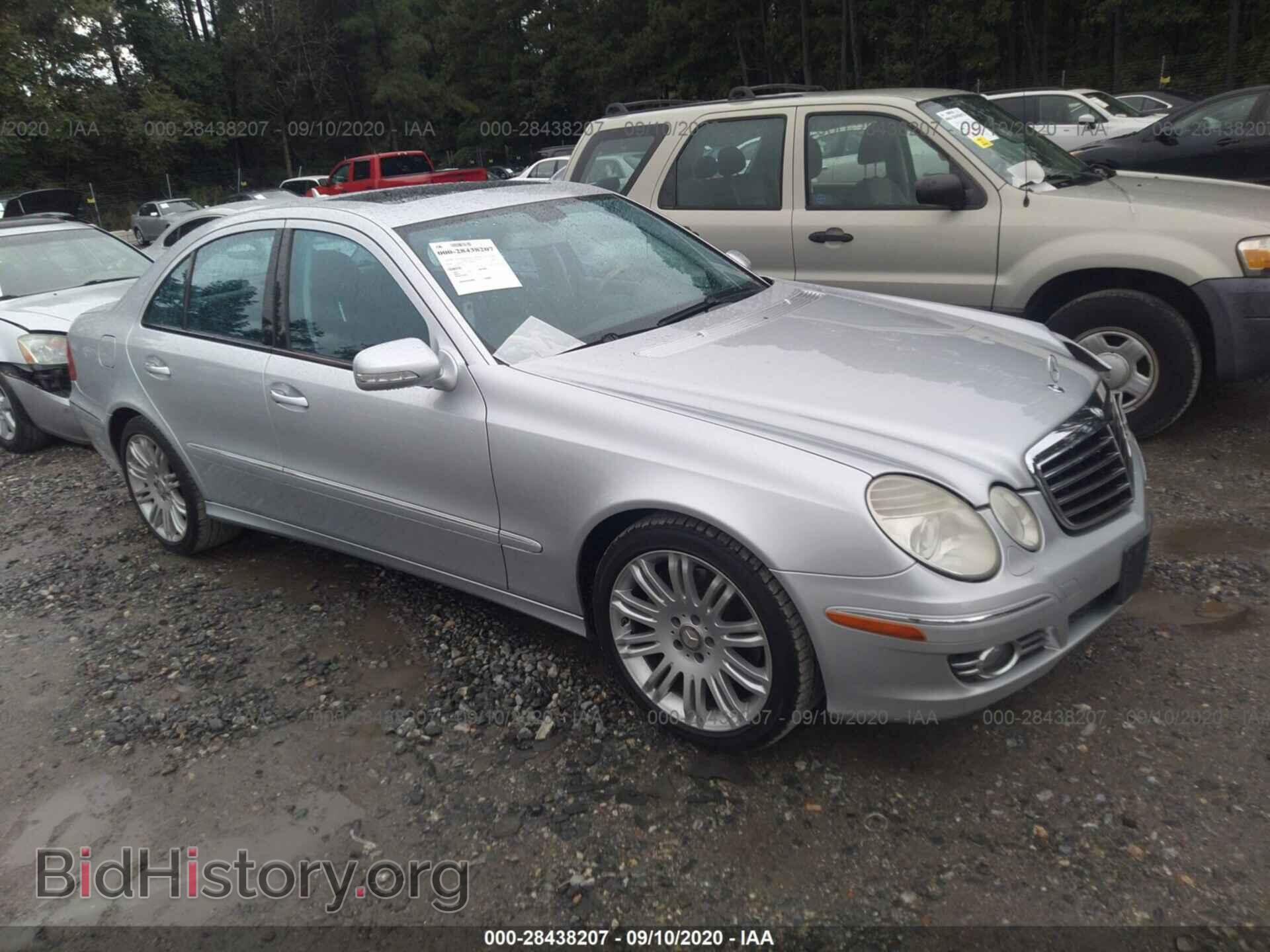 Photo WDBUF87X38B329436 - MERCEDES-BENZ E-CLASS 2008