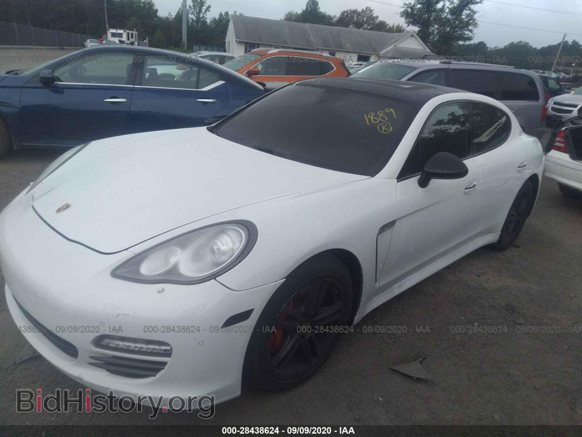 2013 PORSCHE PANAMERA - VIN: WP0AA2A76DL014918 - Photo 2