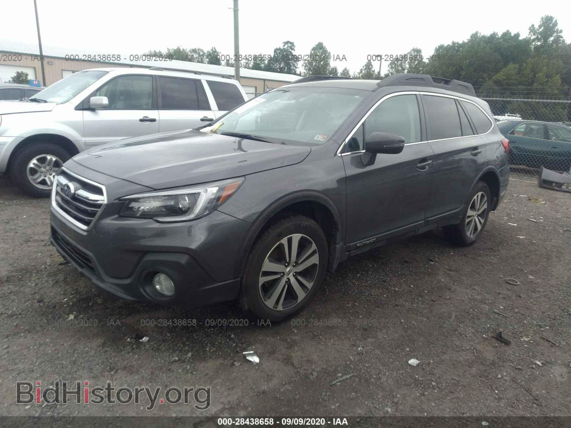 2018 SUBARU OUTBACK - VIN: 4S4BSENC1J3337825 - Фото 2