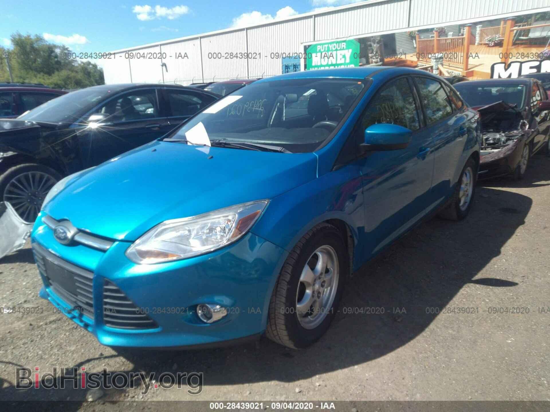 2012 FORD FOCUS - VIN: 1FAHP3F21CL123808 - Photo 2