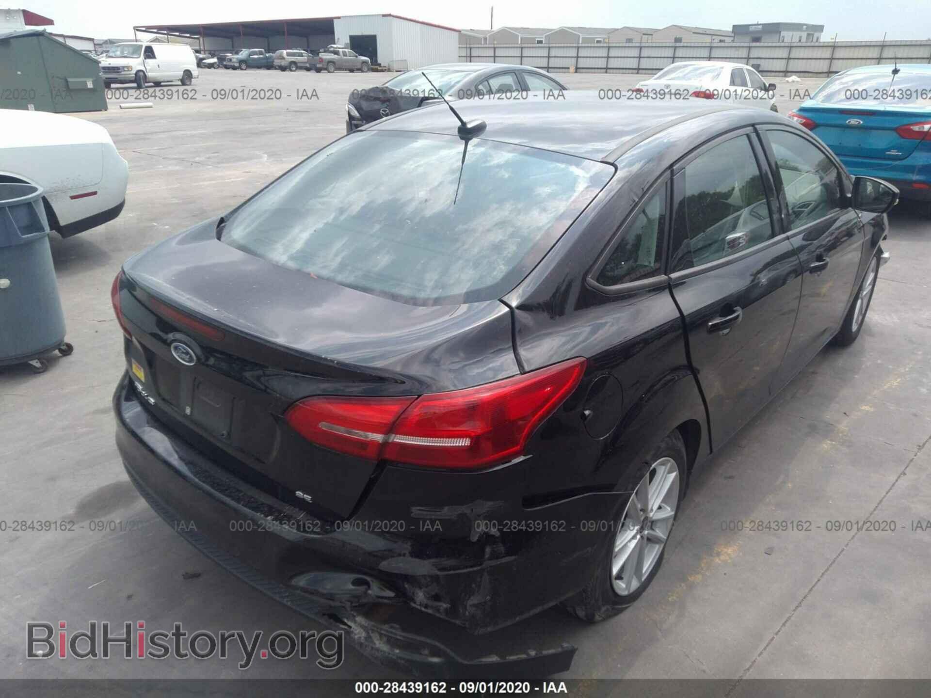 2017 FORD FOCUS - VIN: 1FADP3F23HL225956 - Фото 4