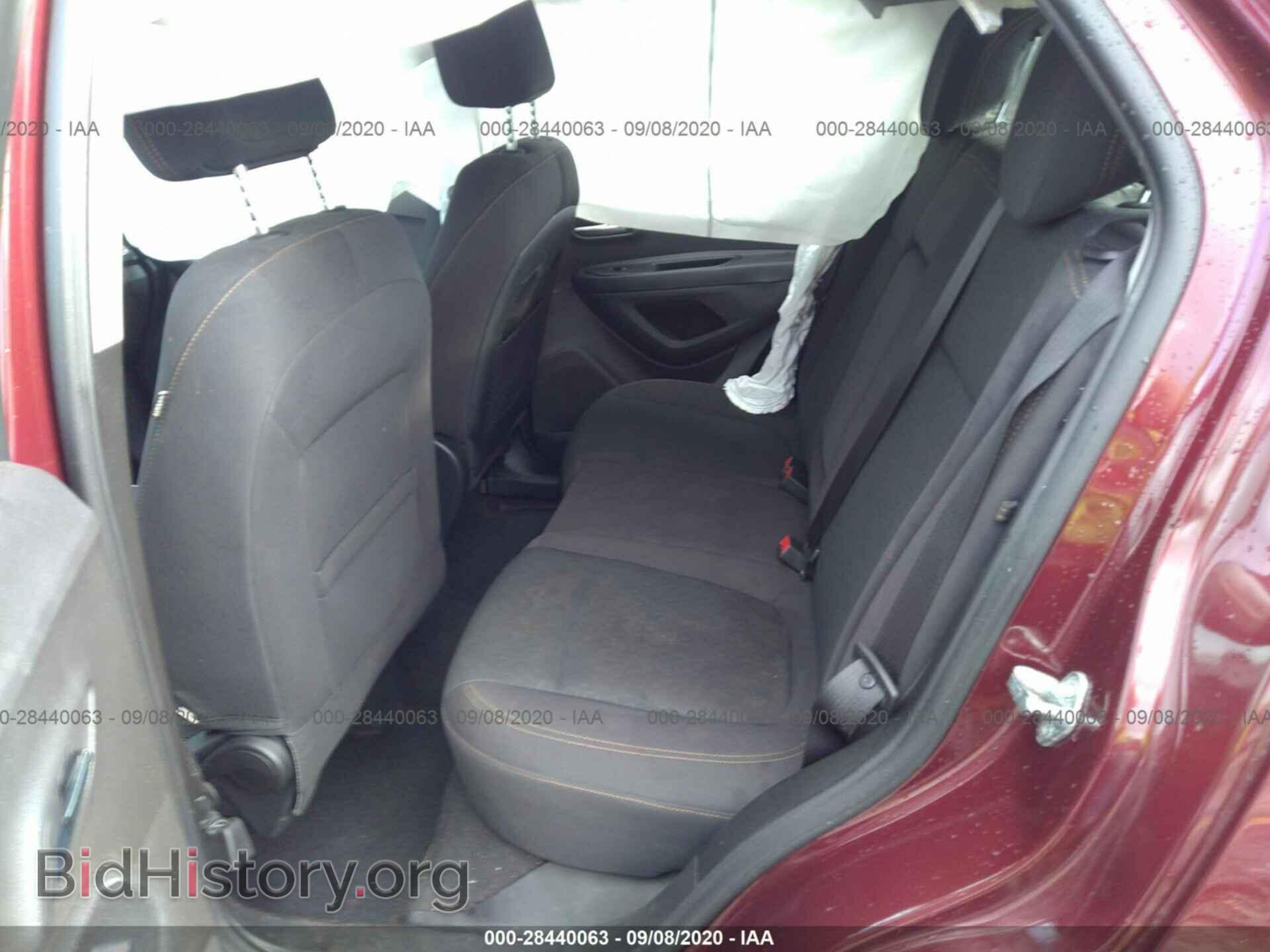 2017 CHEVROLET TRAX - VIN: 3GNCJKSB3HL184456 - Фото 8