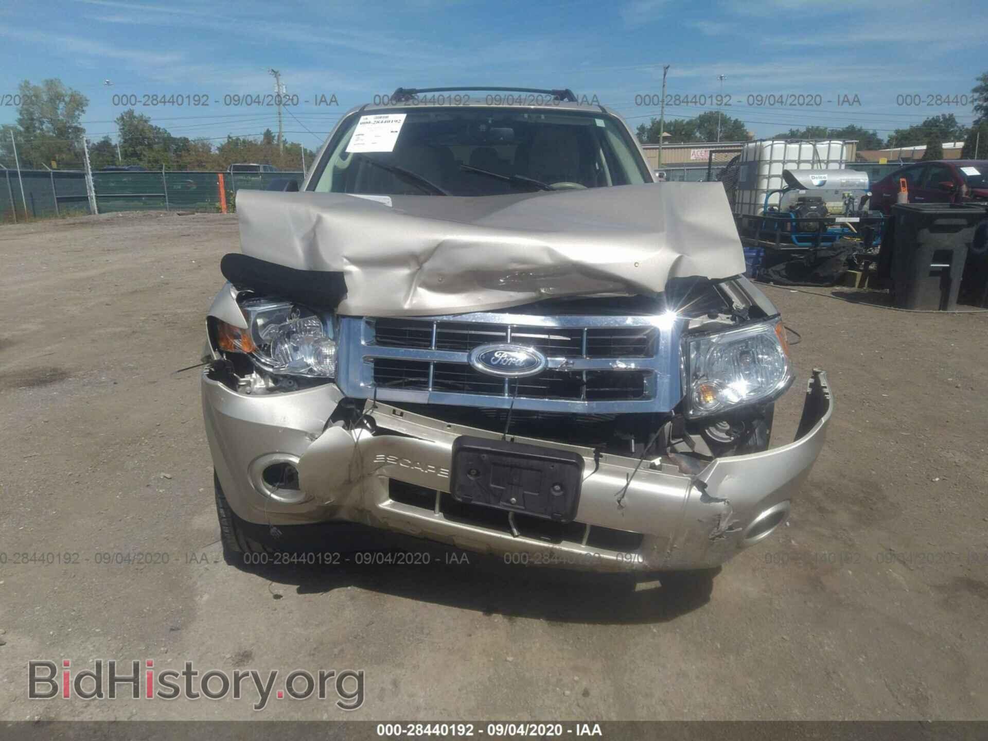 2012 FORD ESCAPE - VIN: 1FMCU0D76CKB29048 - Photo 6