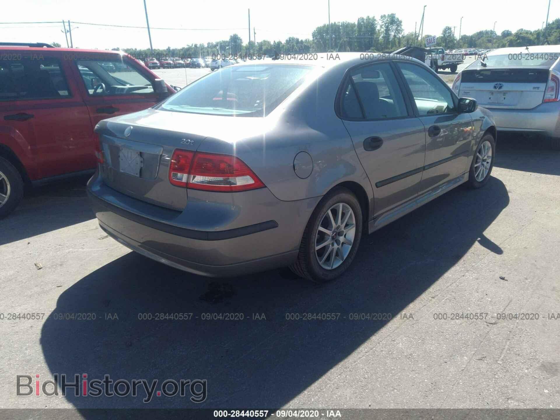 2004 SAAB 9-3 - VIN: YS3FB45S741003850 - Photo 4