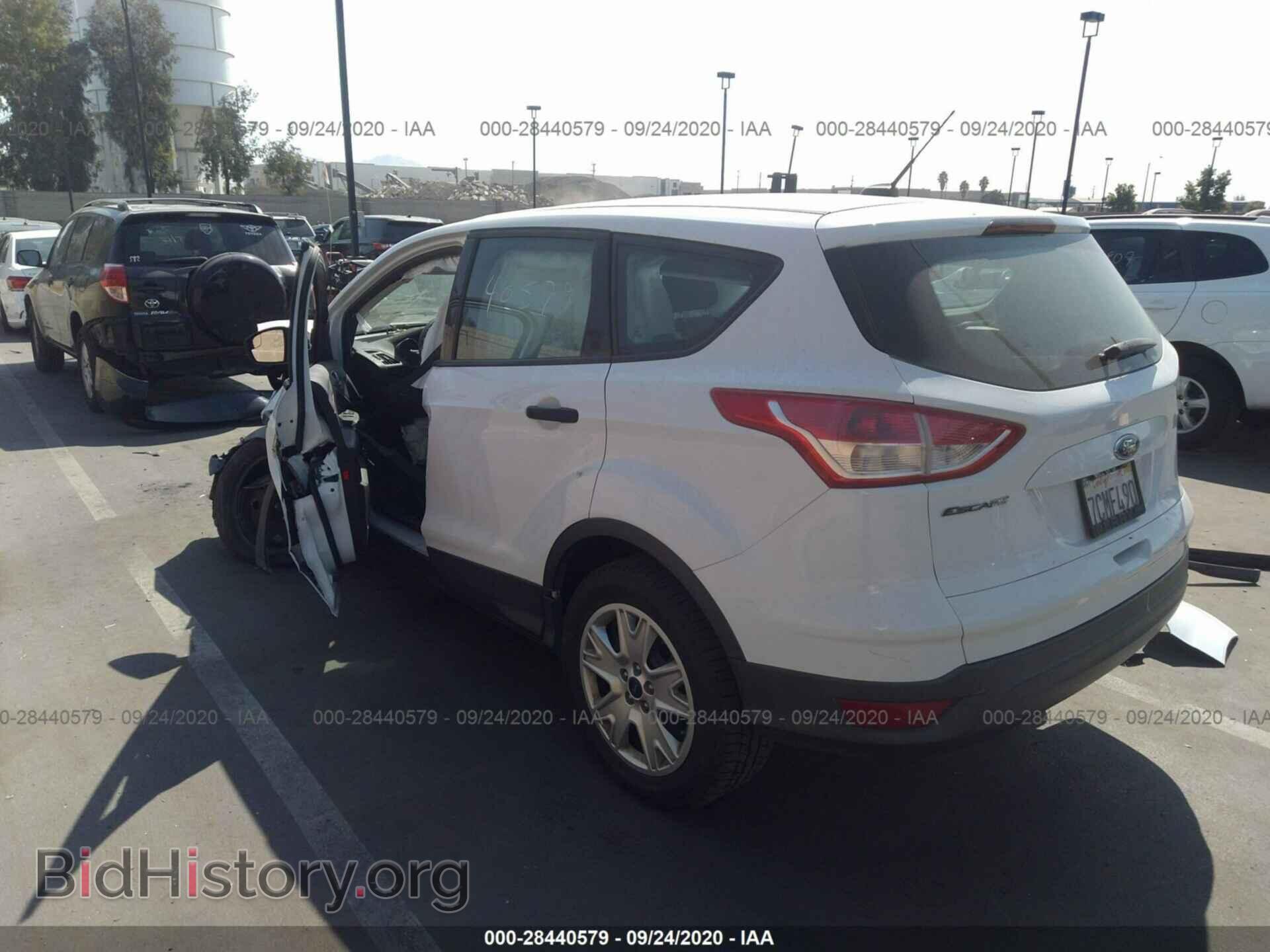 2014 FORD ESCAPE - VIN: 1FMCU0F74EUA77570 - Фото 3