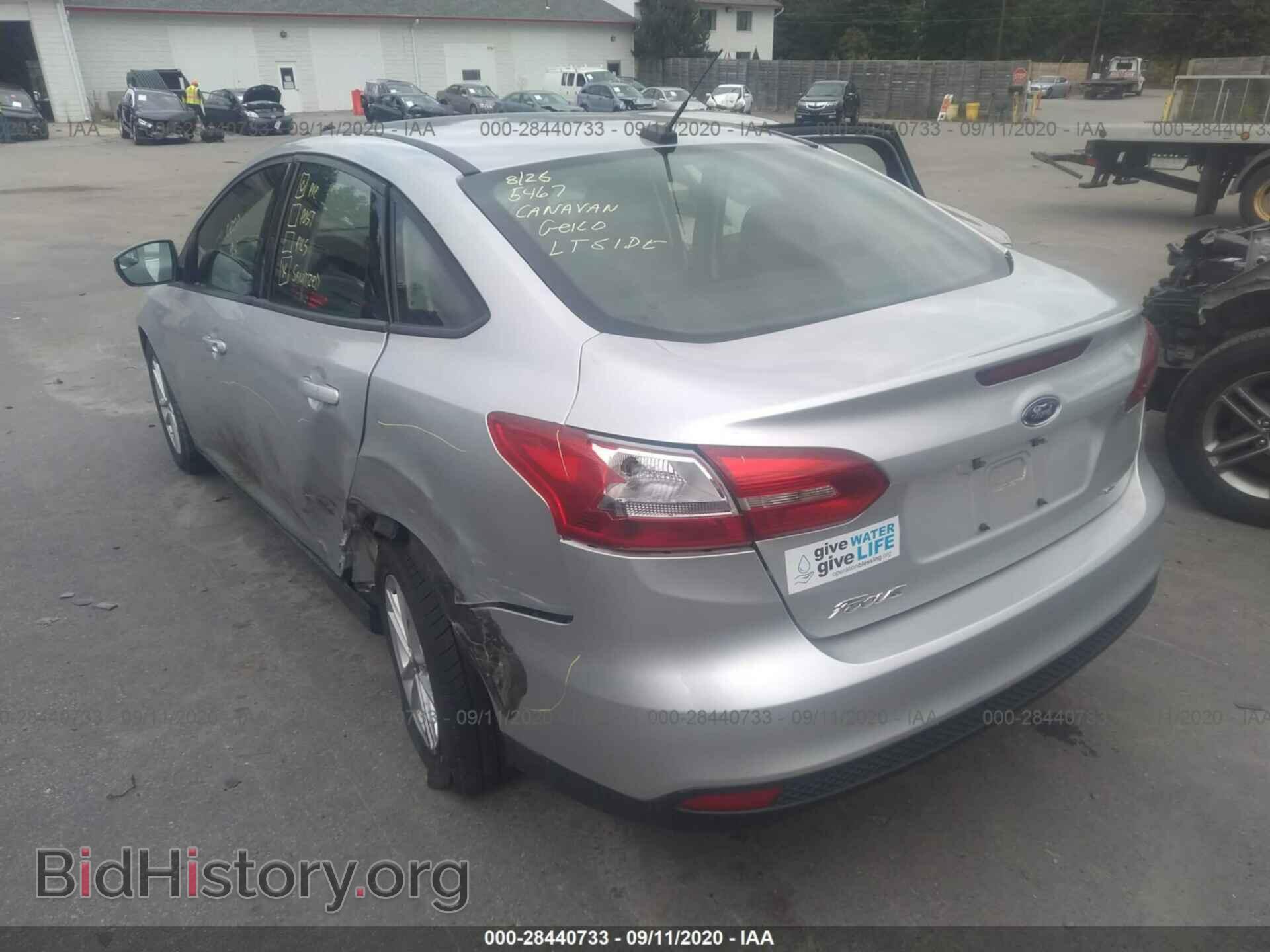 2016 FORD FOCUS - VIN: 1FADP3F28GL375432 - Фото 3