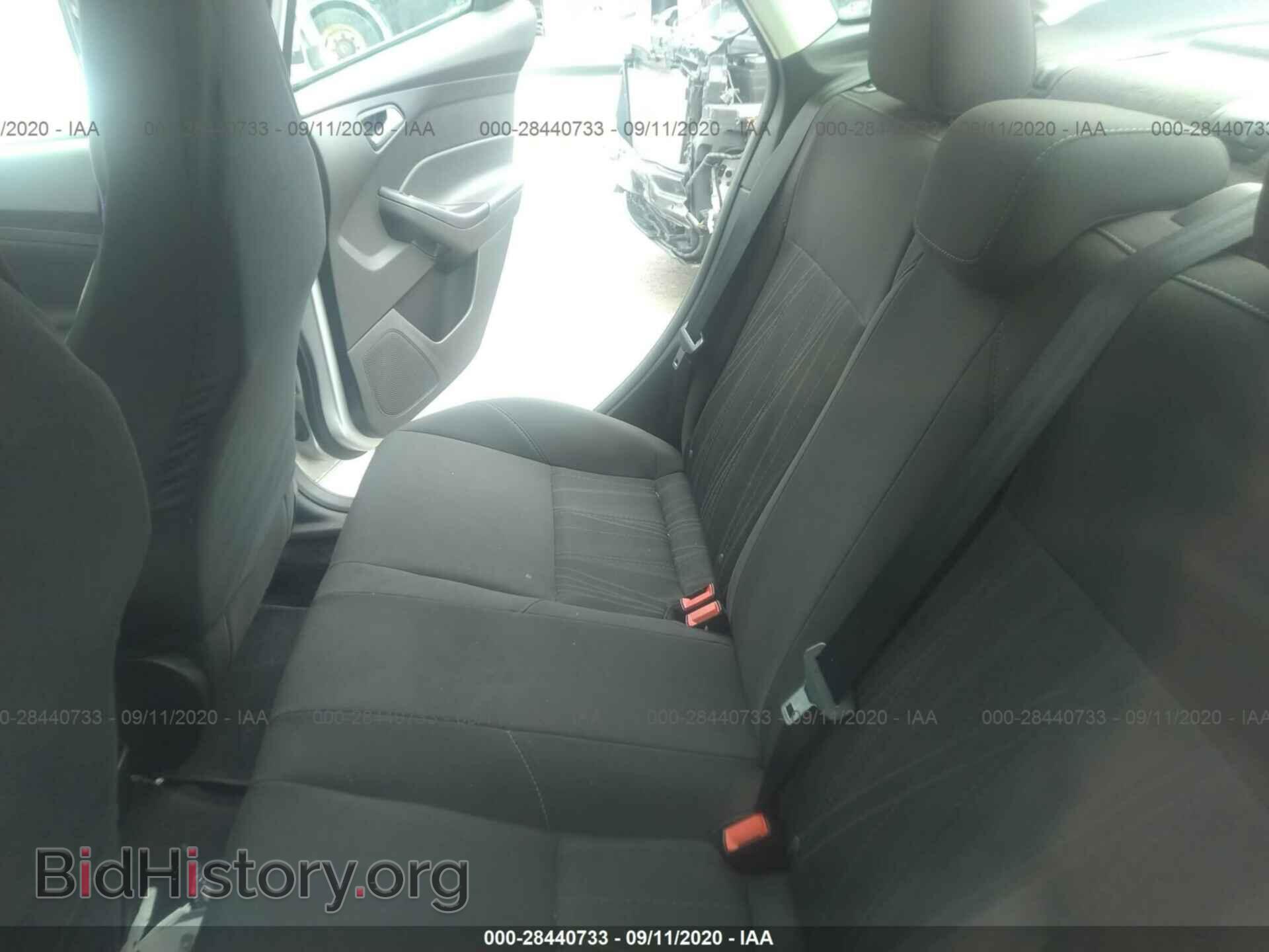 2016 FORD FOCUS - VIN: 1FADP3F28GL375432 - Фото 8