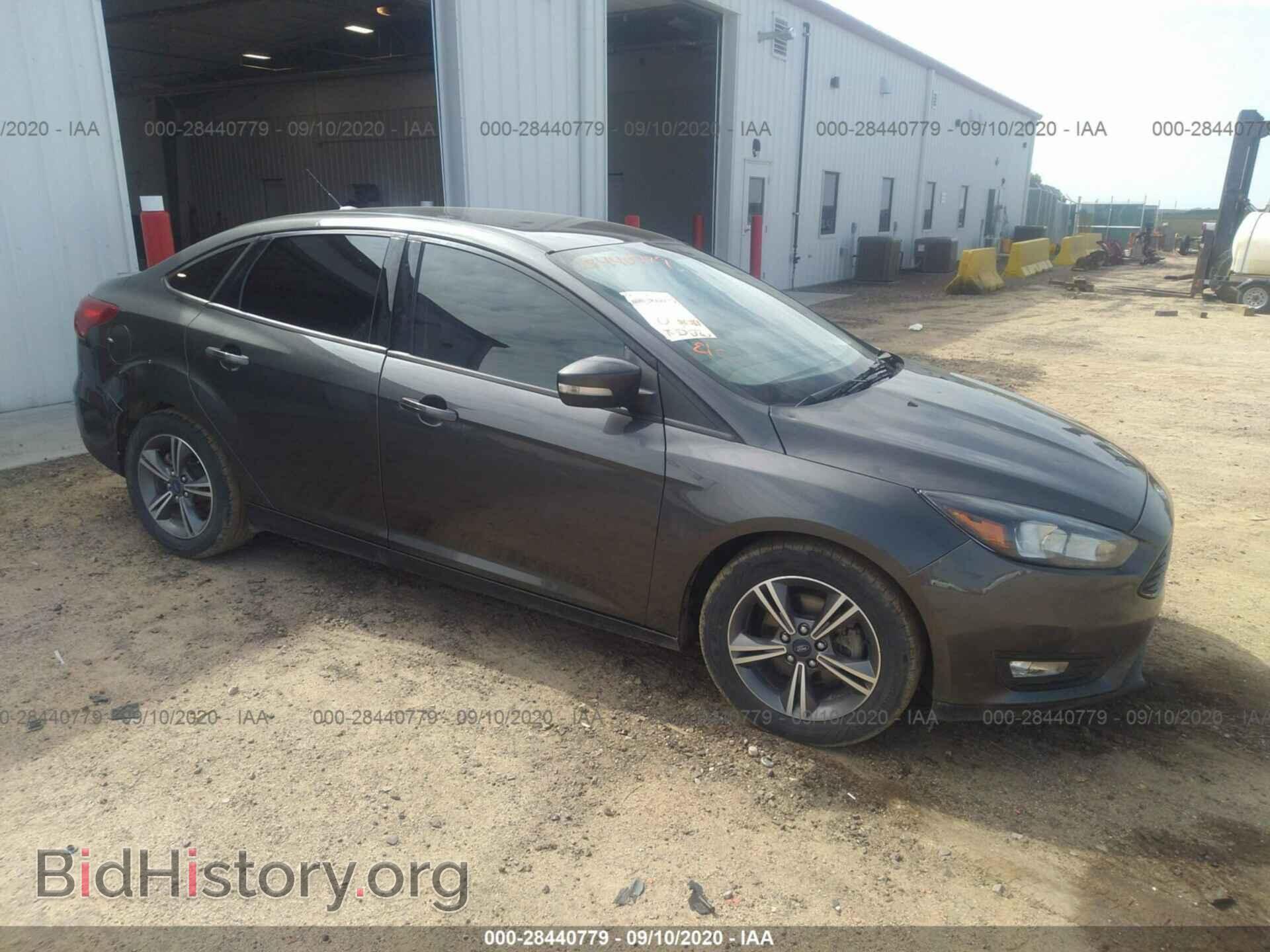 Фотография 1FADP3FE3HL320611 - FORD FOCUS 2017