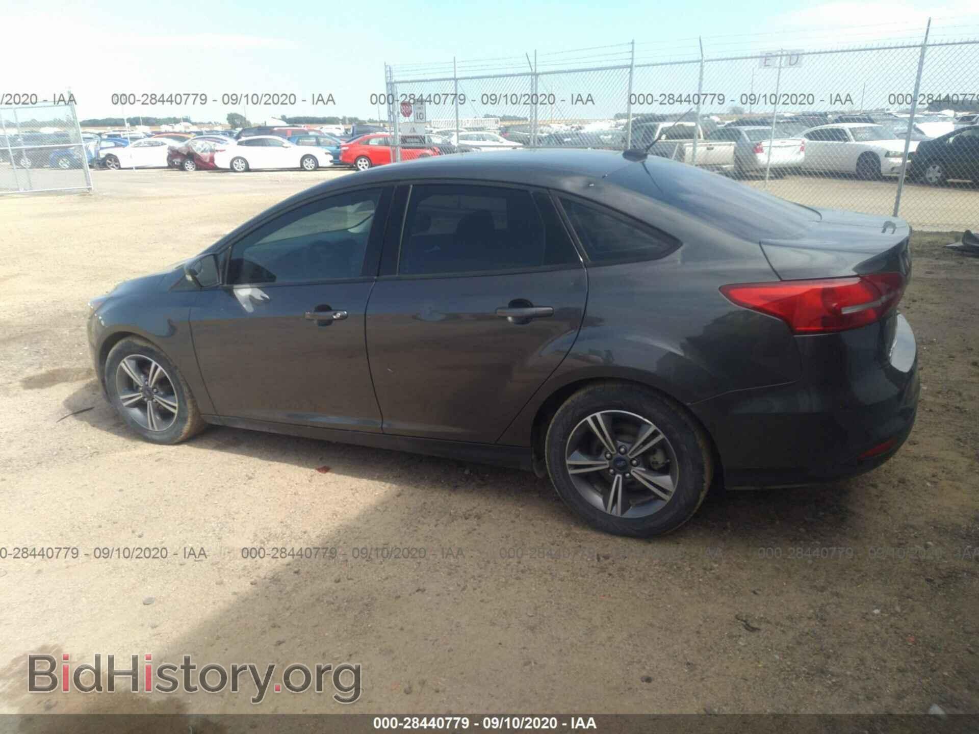 2017 FORD FOCUS - VIN: 1FADP3FE3HL320611 - Фото 3