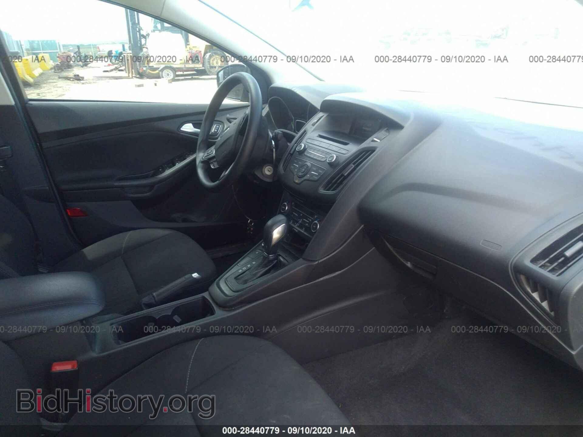 2017 FORD FOCUS - VIN: 1FADP3FE3HL320611 - Фото 5