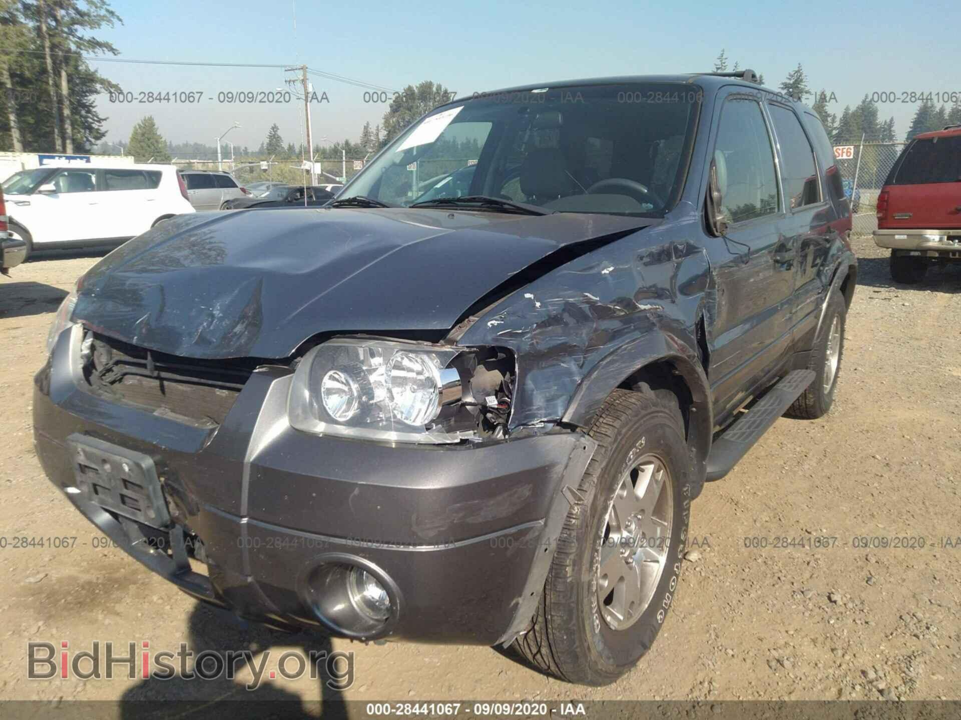 2005 FORD ESCAPE - VIN: 1FMCU93145KA28093 - Фото 2