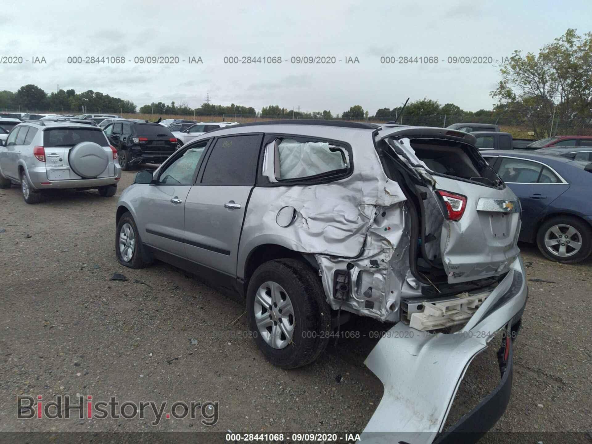 2013 CHEVROLET TRAVERSE - VIN: 1GNKVFED2D5125588 - Фото 3