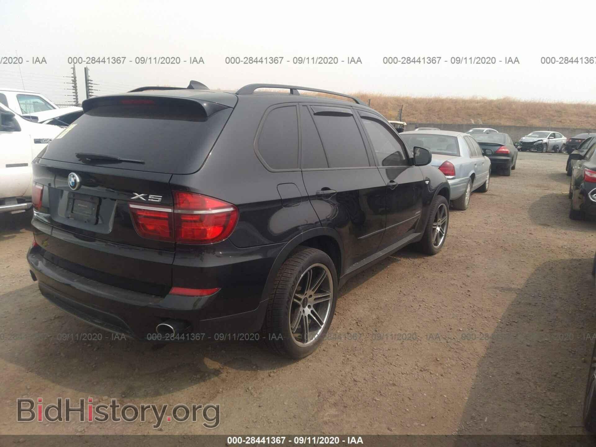 2011 BMW X5 - VIN: 5UXZV4C52BL742942 - Фото 4