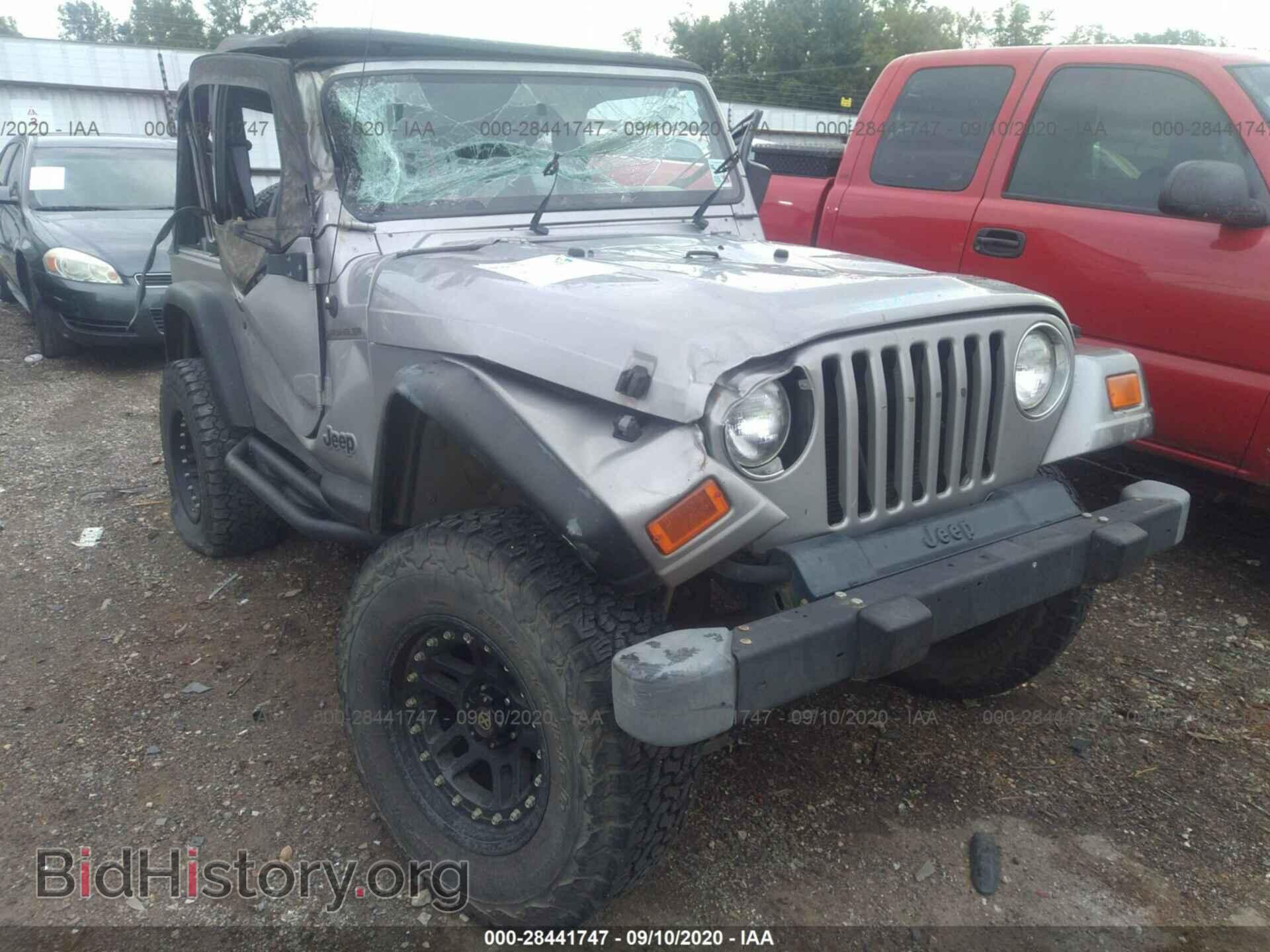 Фотография 1J4FA29P2YP730766 - JEEP WRANGLER 2000