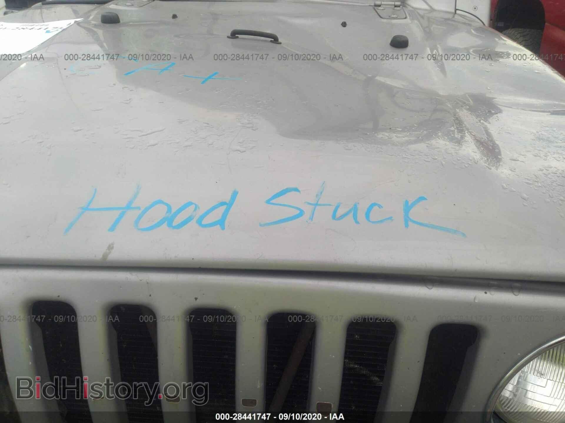 2000 JEEP WRANGLER - VIN: 1J4FA29P2YP730766 - Фото 10