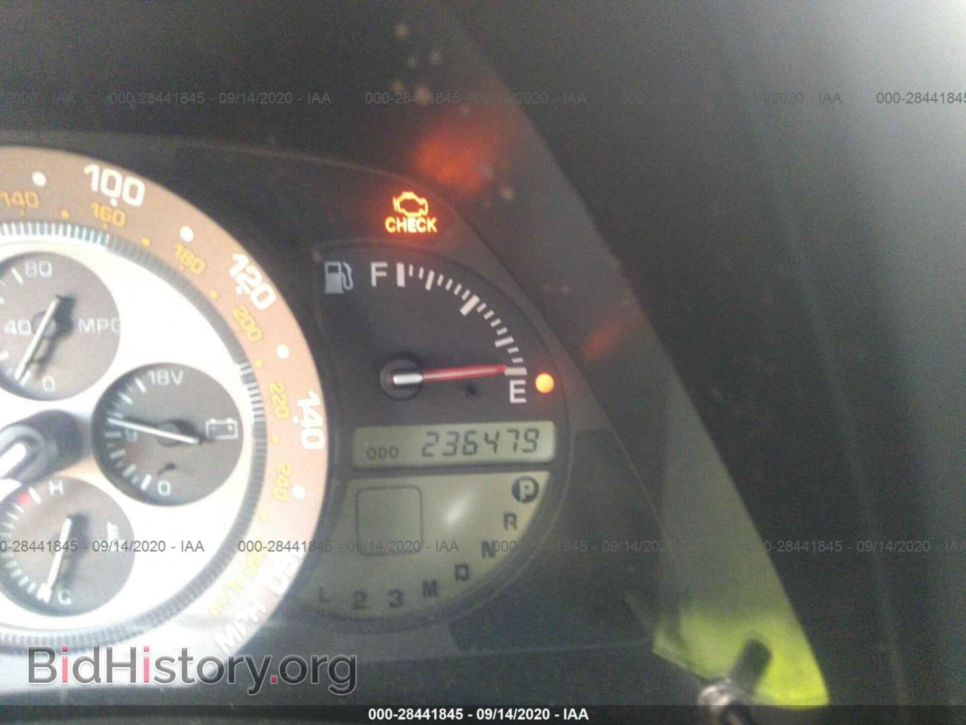2002 LEXUS IS 300 - VIN: JTHBD192520053253 - Фото 7