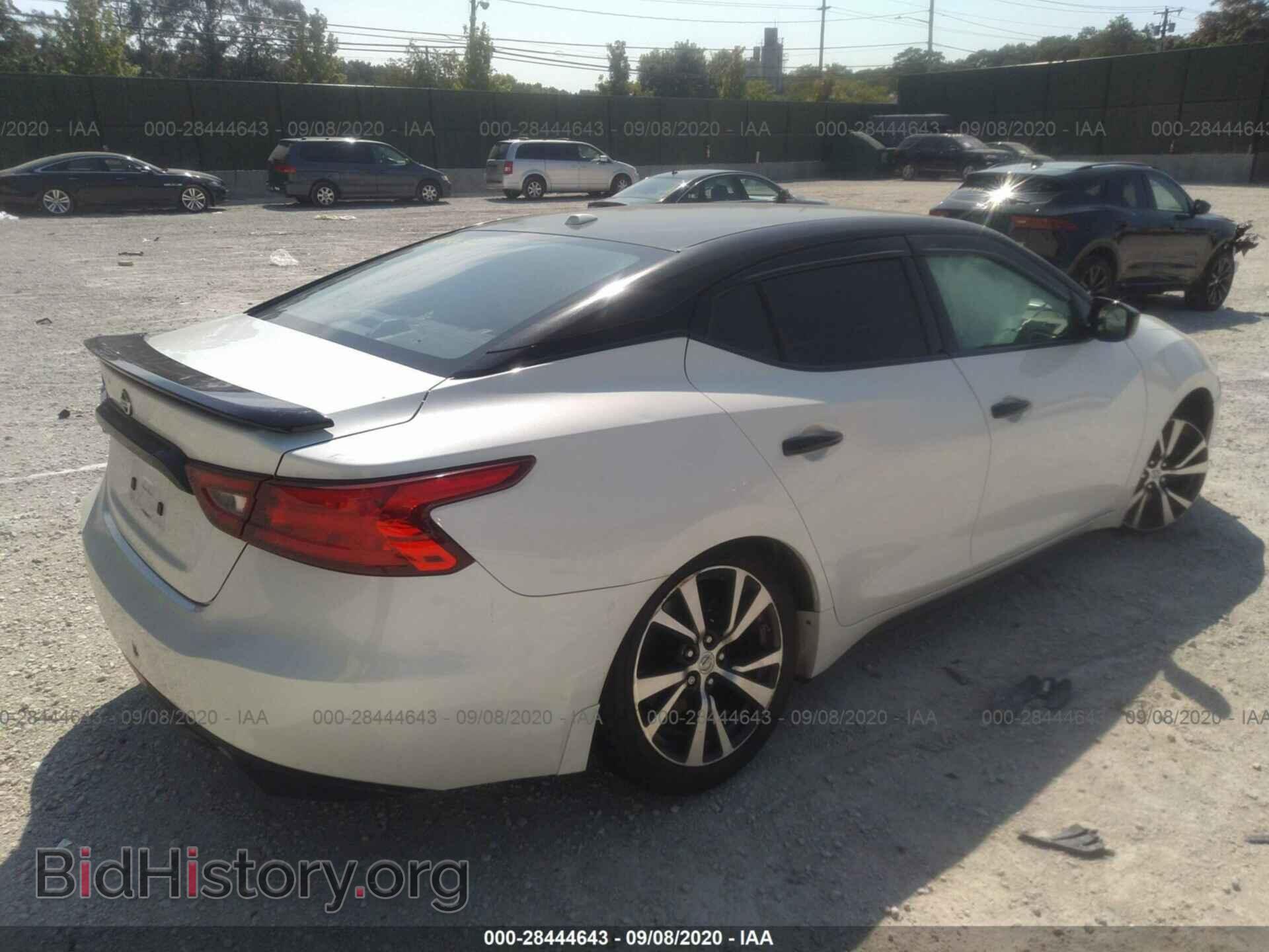 2017 NISSAN MAXIMA - VIN: 1N4AA6AP3HC384176 - Photo 4