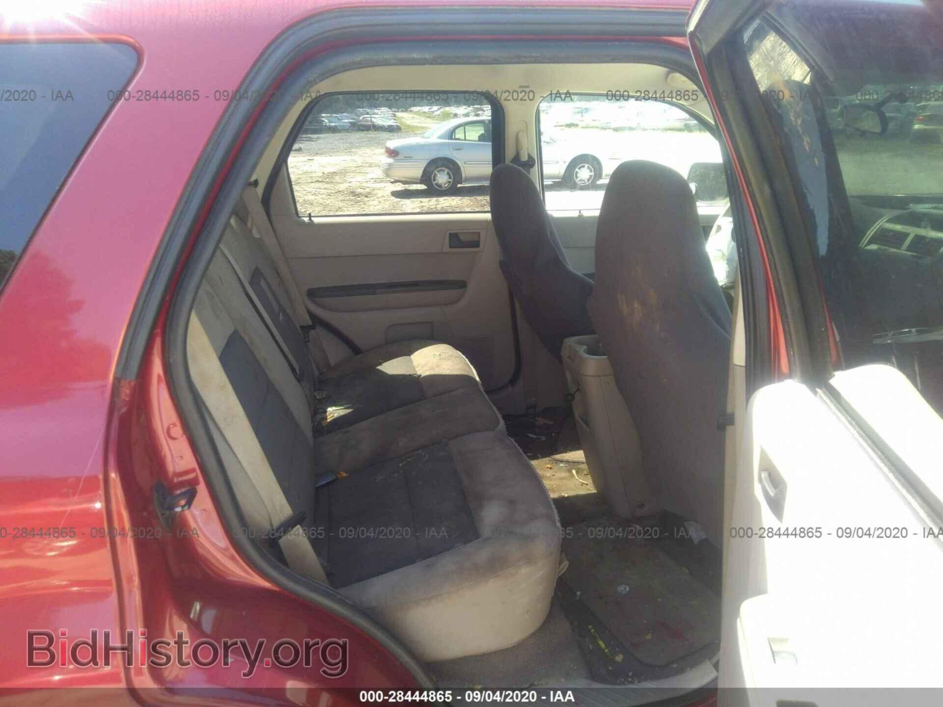 2008 FORD ESCAPE - VIN: 1FMCU03Z68KA12127 - Photo 8