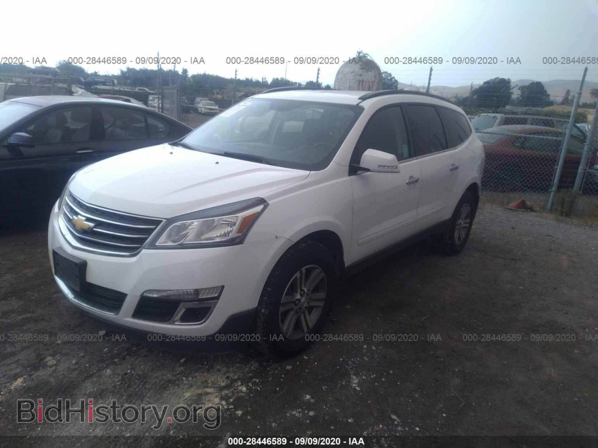 2016 CHEVROLET TRAVERSE - VIN: 1GNKVHKD6GJ157357 - Фото 2