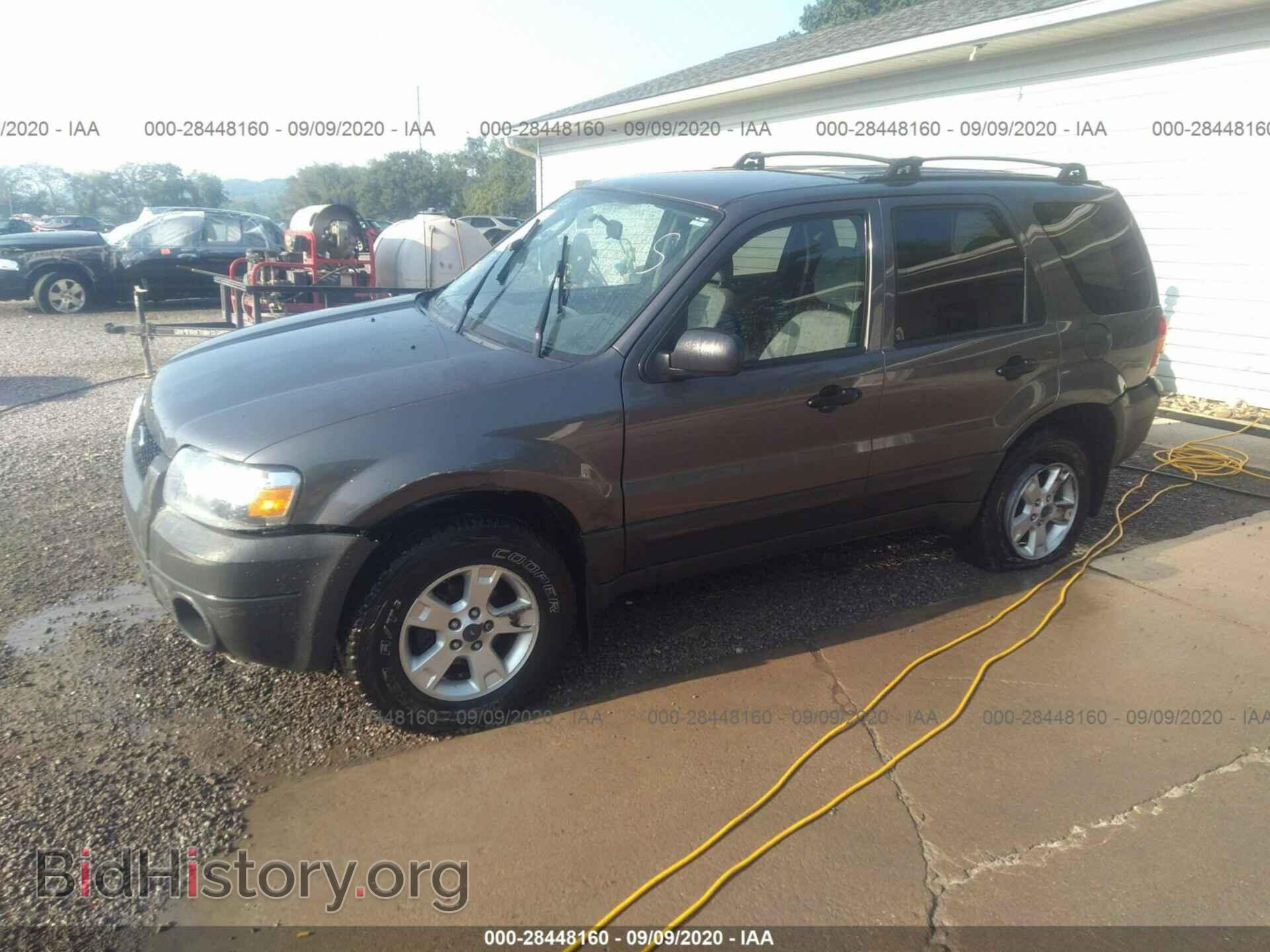 2005 FORD ESCAPE - VIN: 1FMCU03195KB84898 - Фото 2