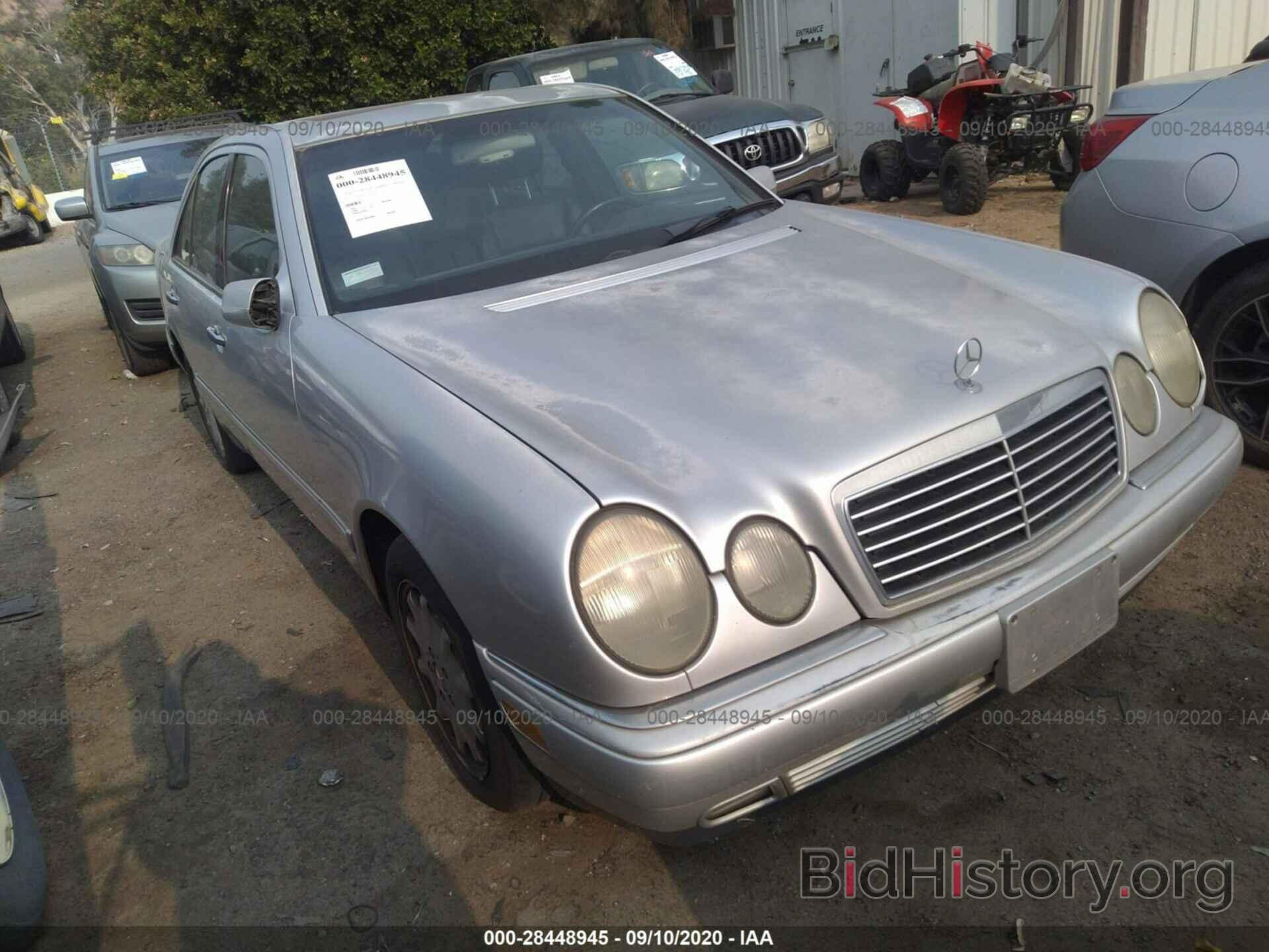 Фотография WDBJF55F4VA368484 - MERCEDES-BENZ E-CLASS 1997