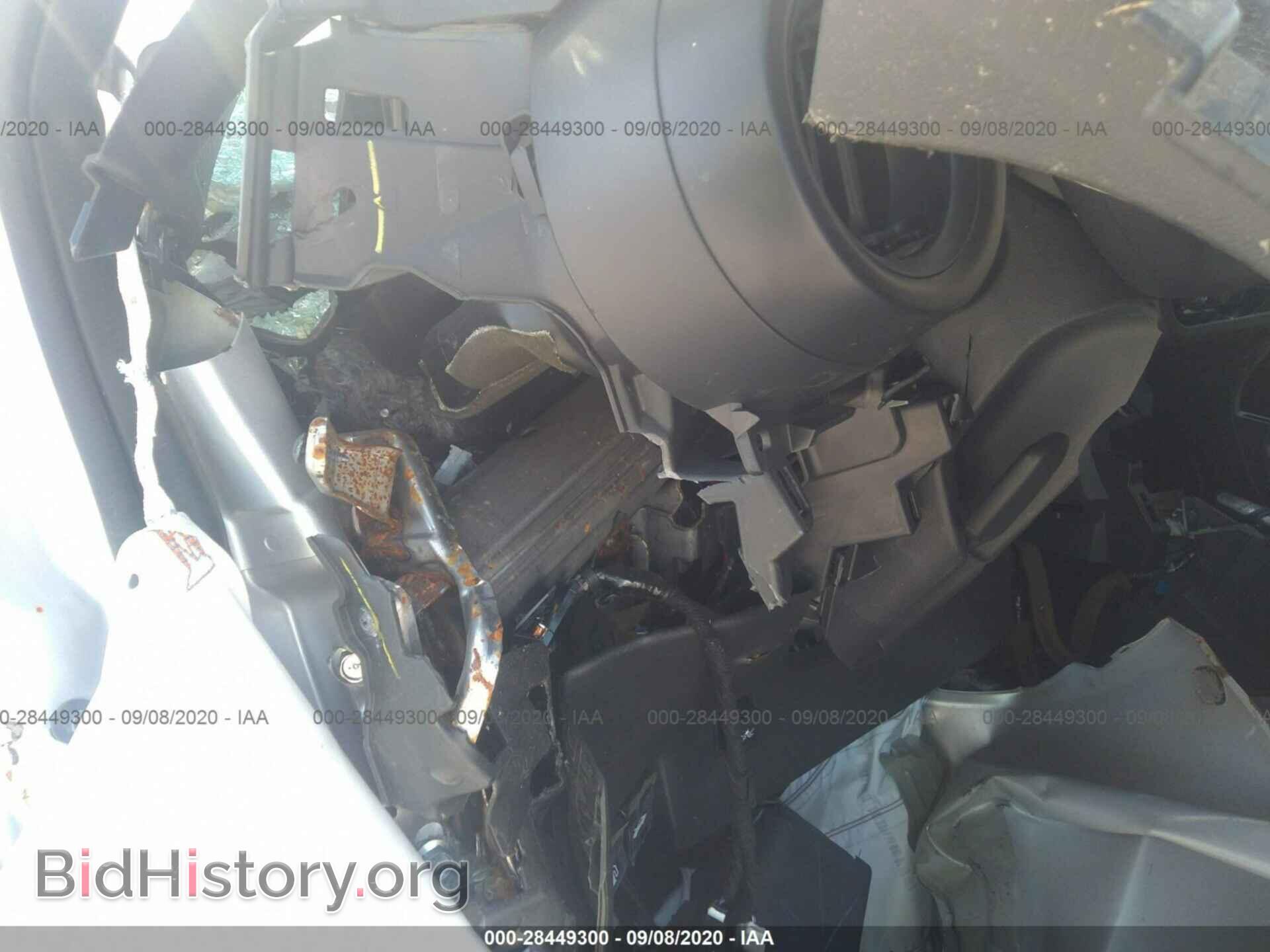 2019 NISSAN KICKS - VIN: 3N1CP5CU3KL540696 - Фото 7