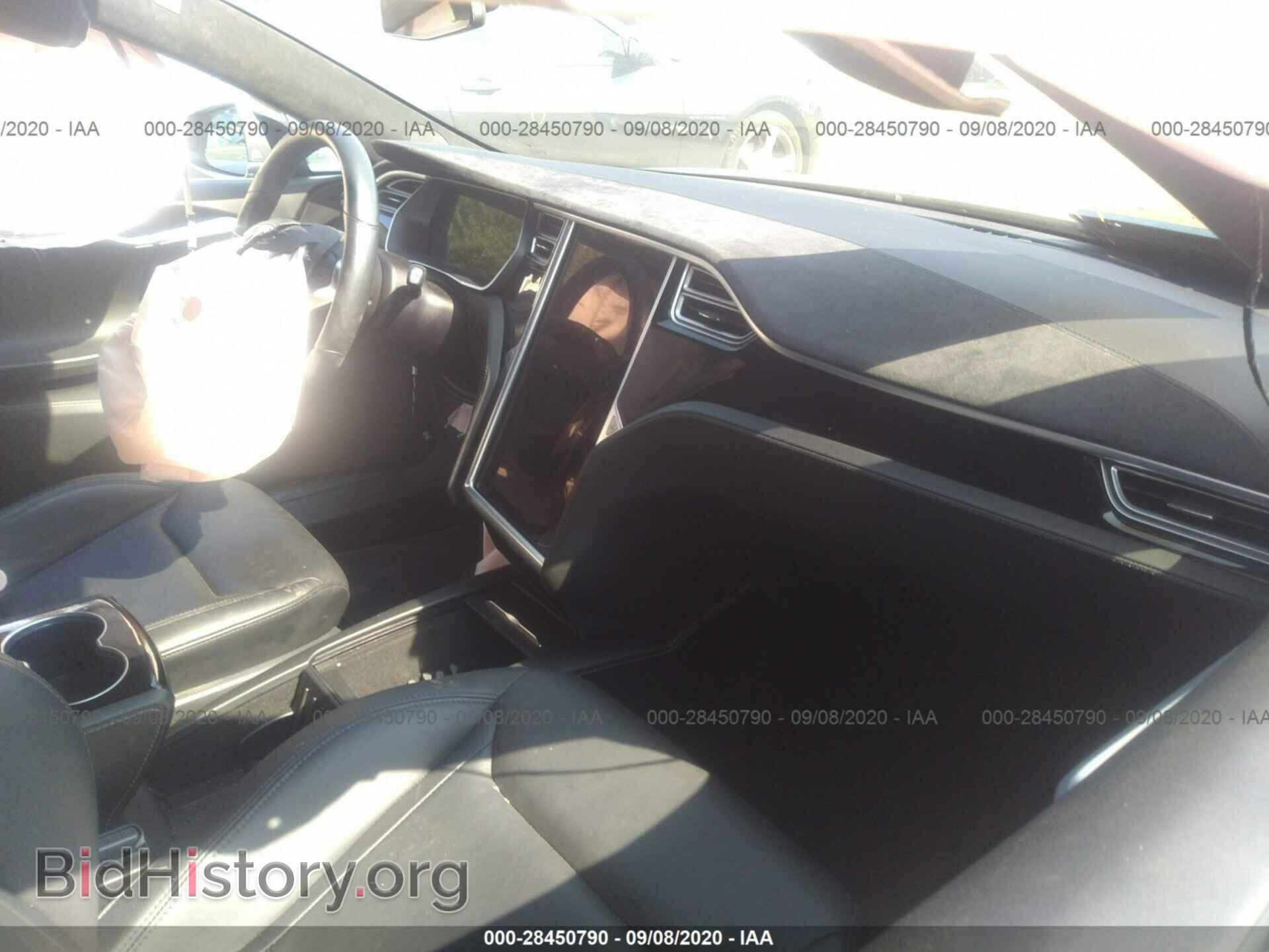 2016 TESLA MODEL S - VIN: 5YJSA1E28GF130075 - Фото 5