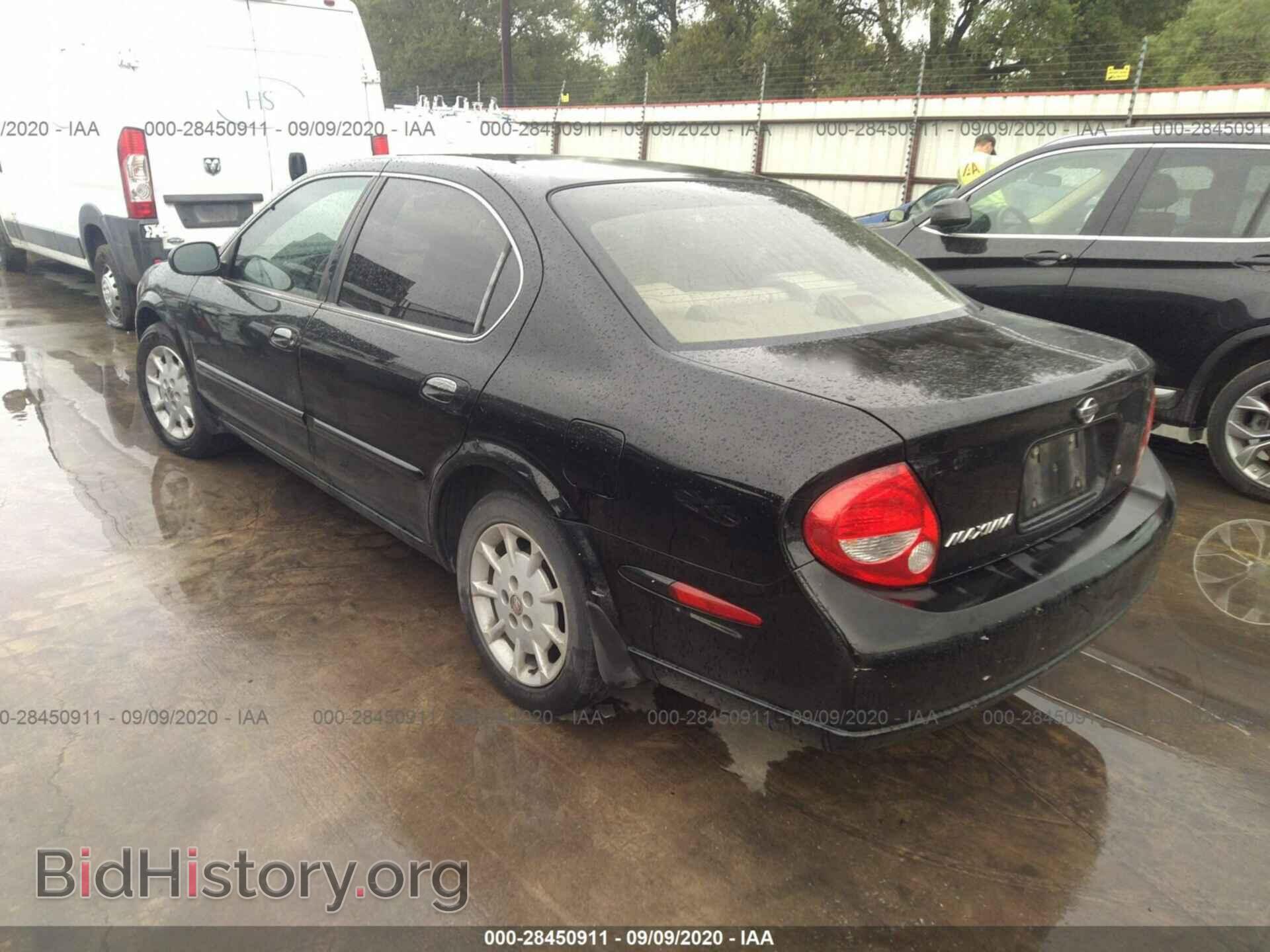 2000 NISSAN MAXIMA - VIN: JN1CA31D9YT739667 - Фото 3
